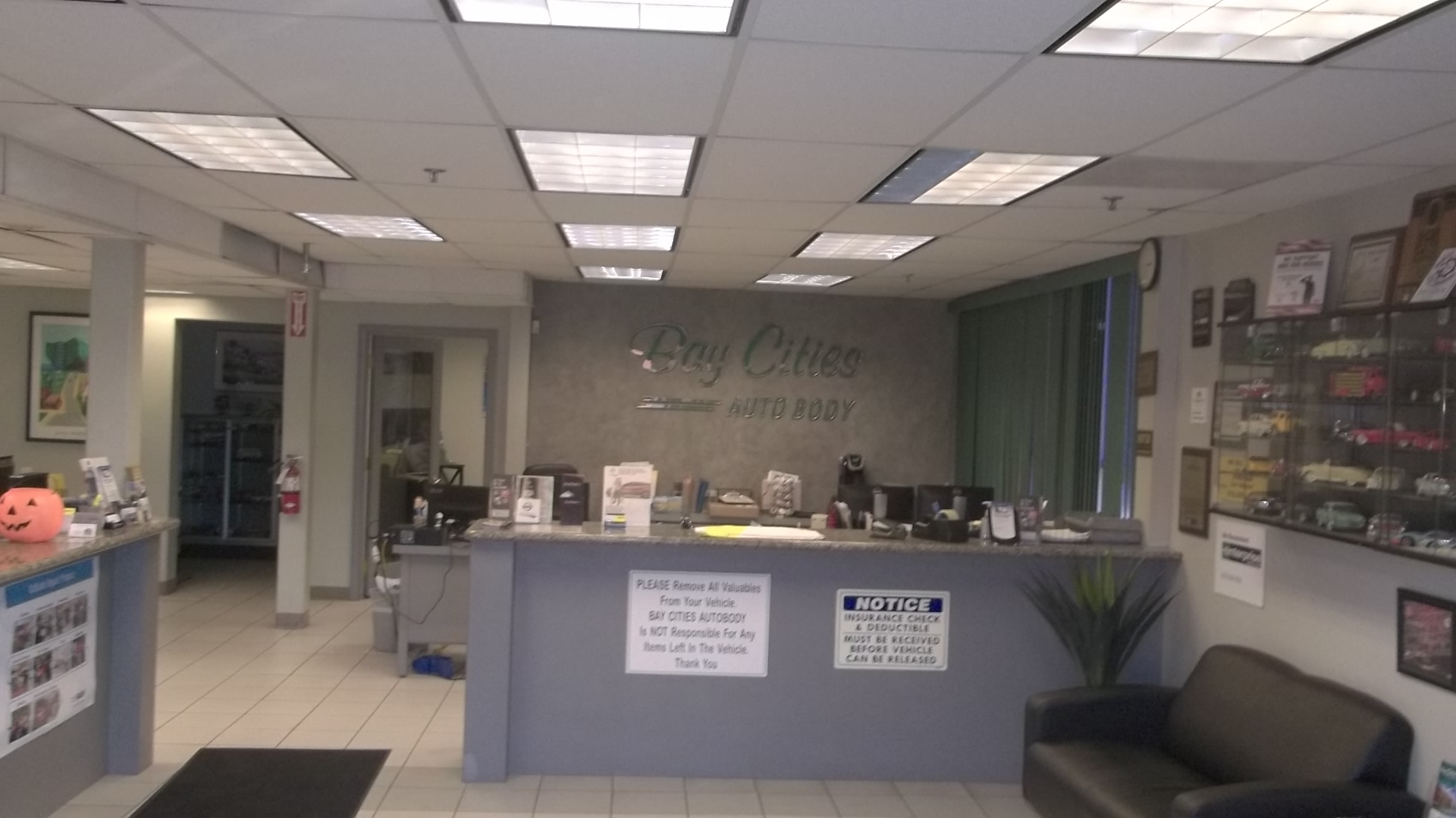 Bay Cities Auto Body gallery 2