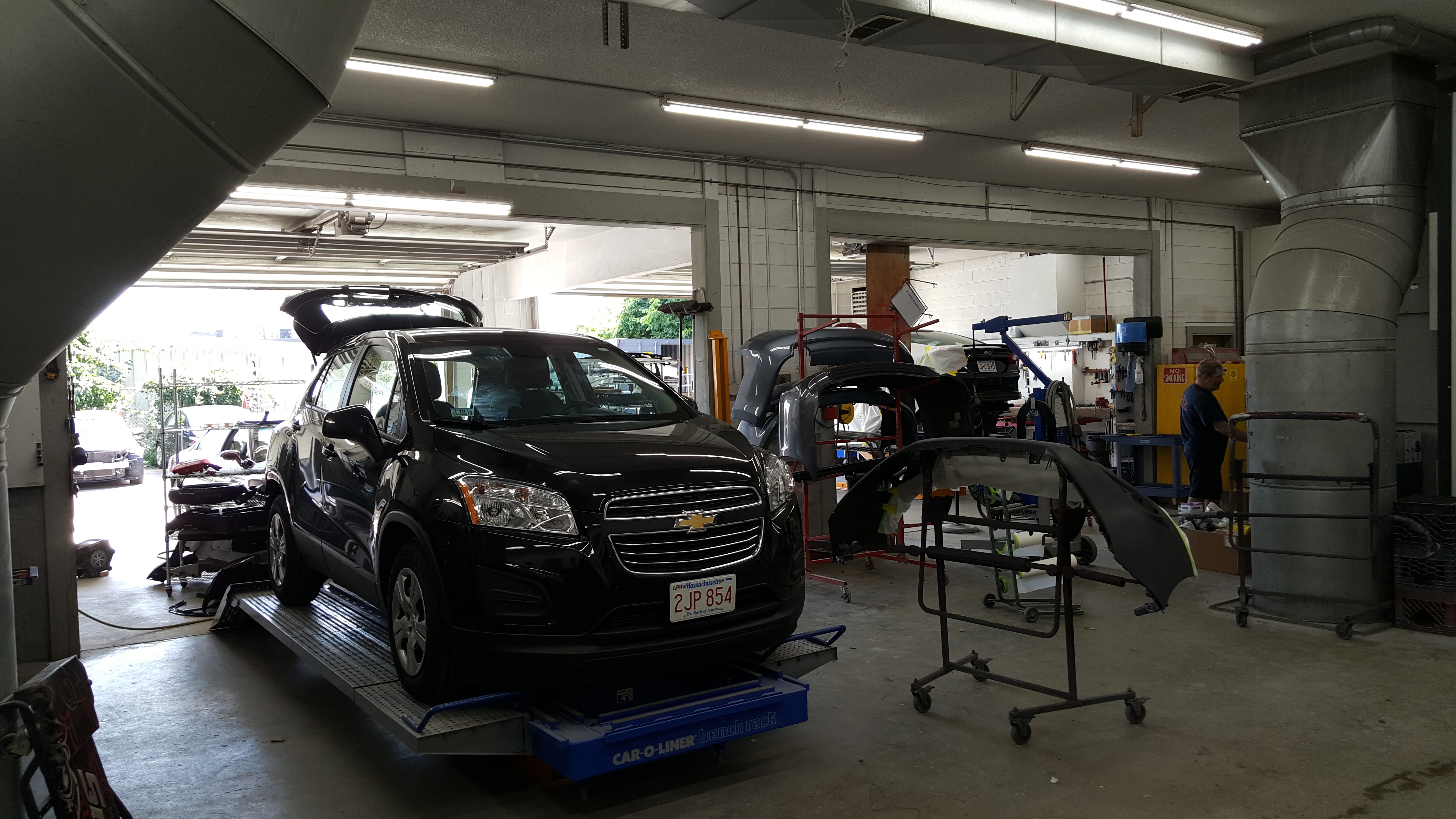 Al Brodeur's Auto Body gallery 3