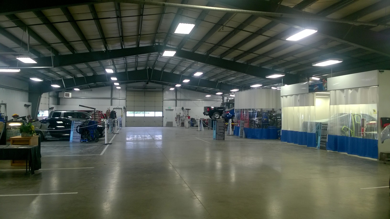 Charlie's Auto Body Shop gallery 3