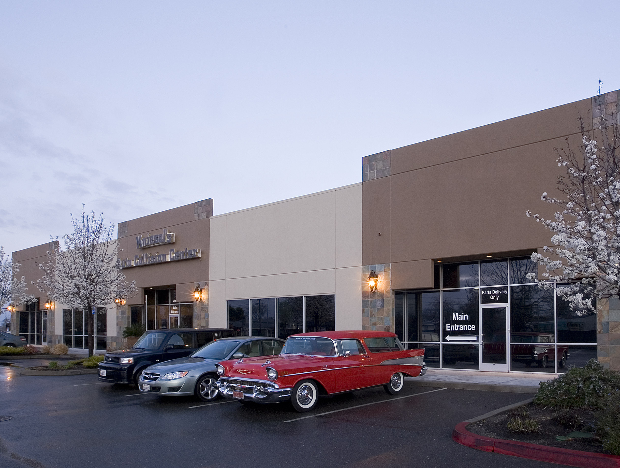 Kniesel's Collision Center of Rocklin gallery 5