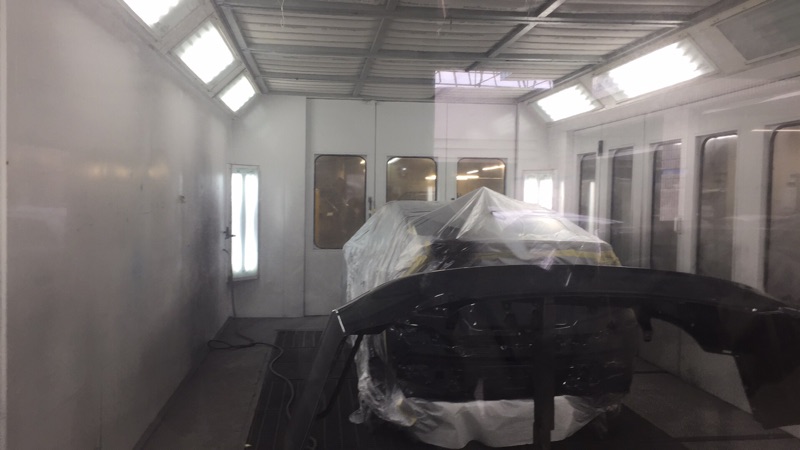 Harry's Auto Collision Center gallery 4