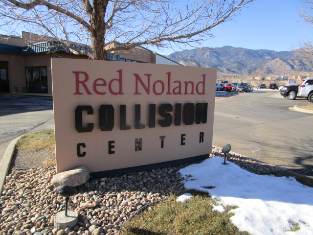 Red Noland Collision Center gallery 1
