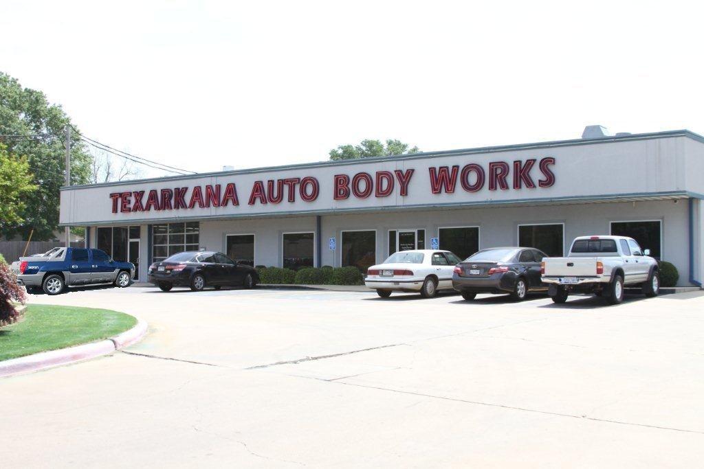 Texarkana Auto Body Works gallery 1