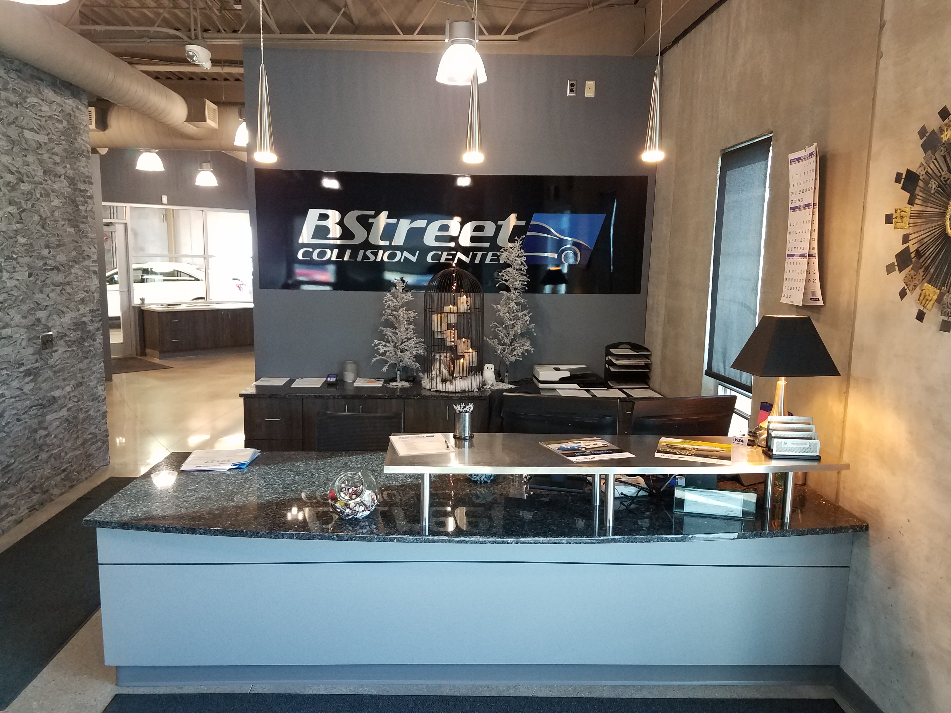 B Street Collision Centers, Inc. gallery 2