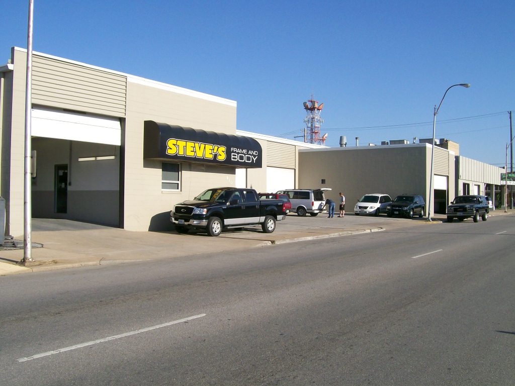 Steve's Frame & Body Inc gallery 1