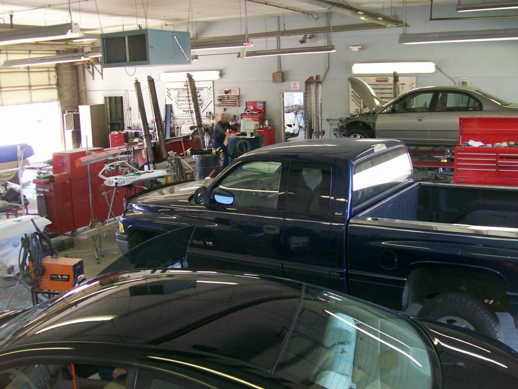 Steve's Frame & Body Inc gallery 7