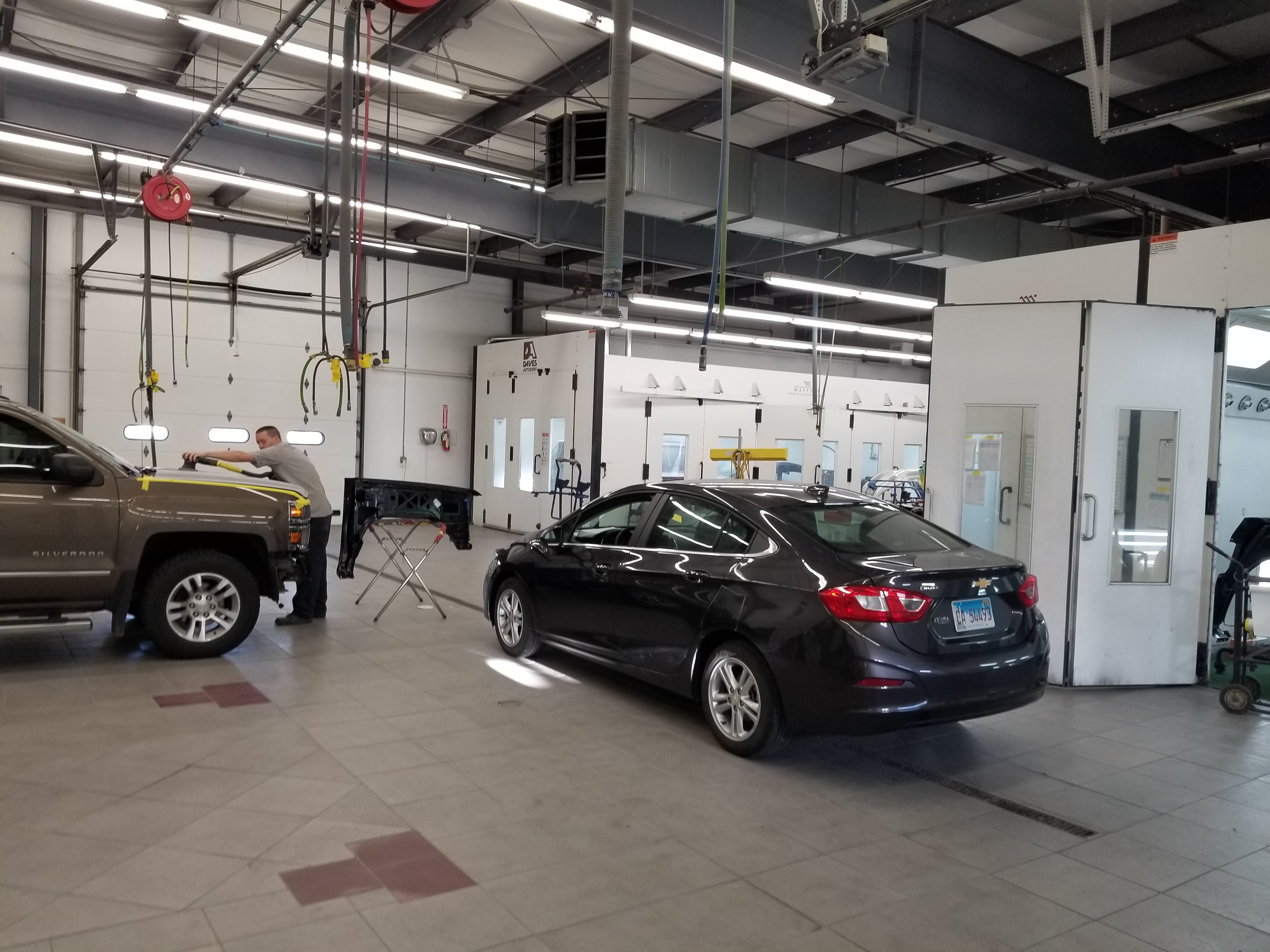 Daves Auto Body gallery 6