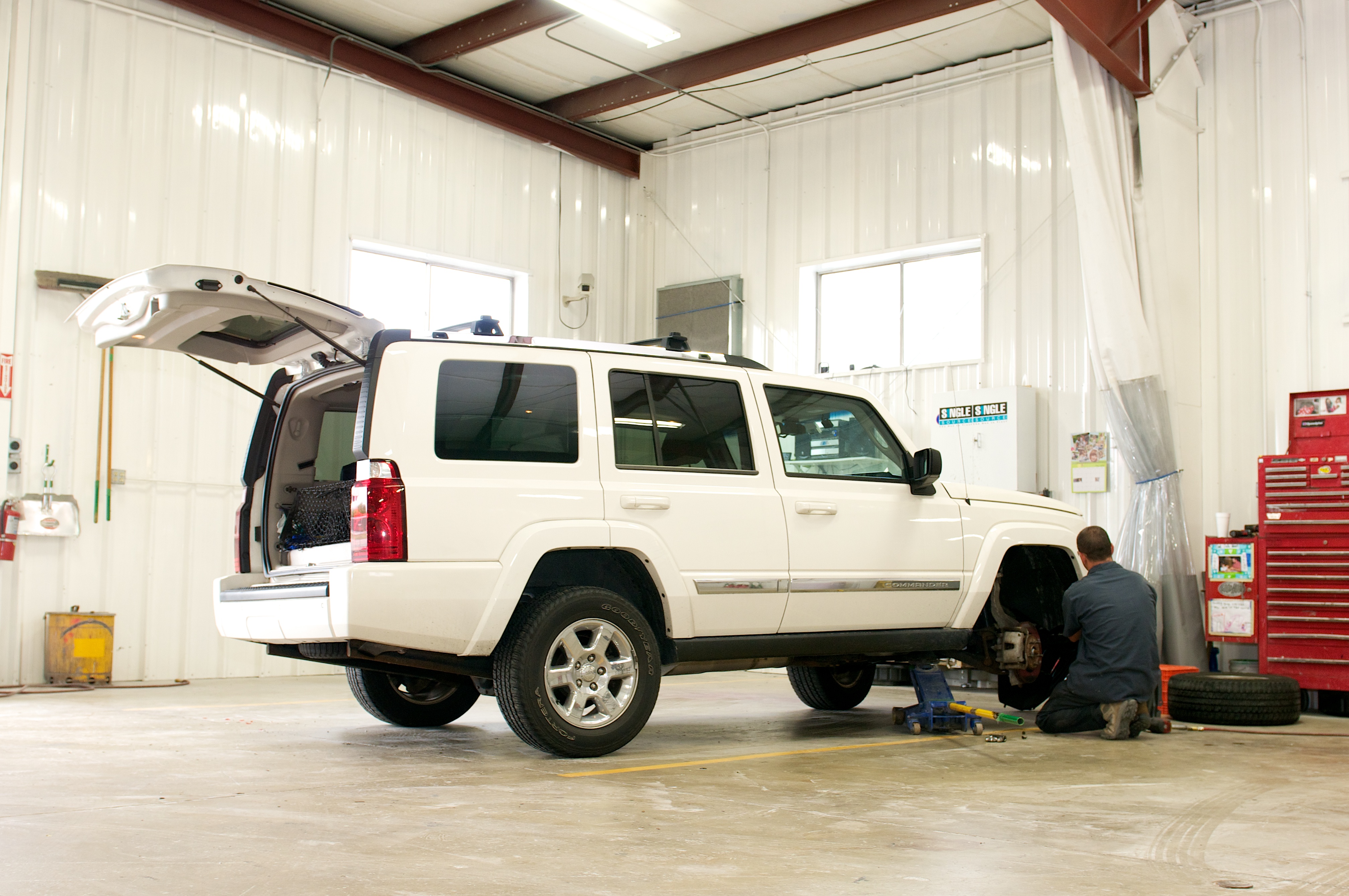 CARSTAR Todd's Body Shop, Inc. gallery 3
