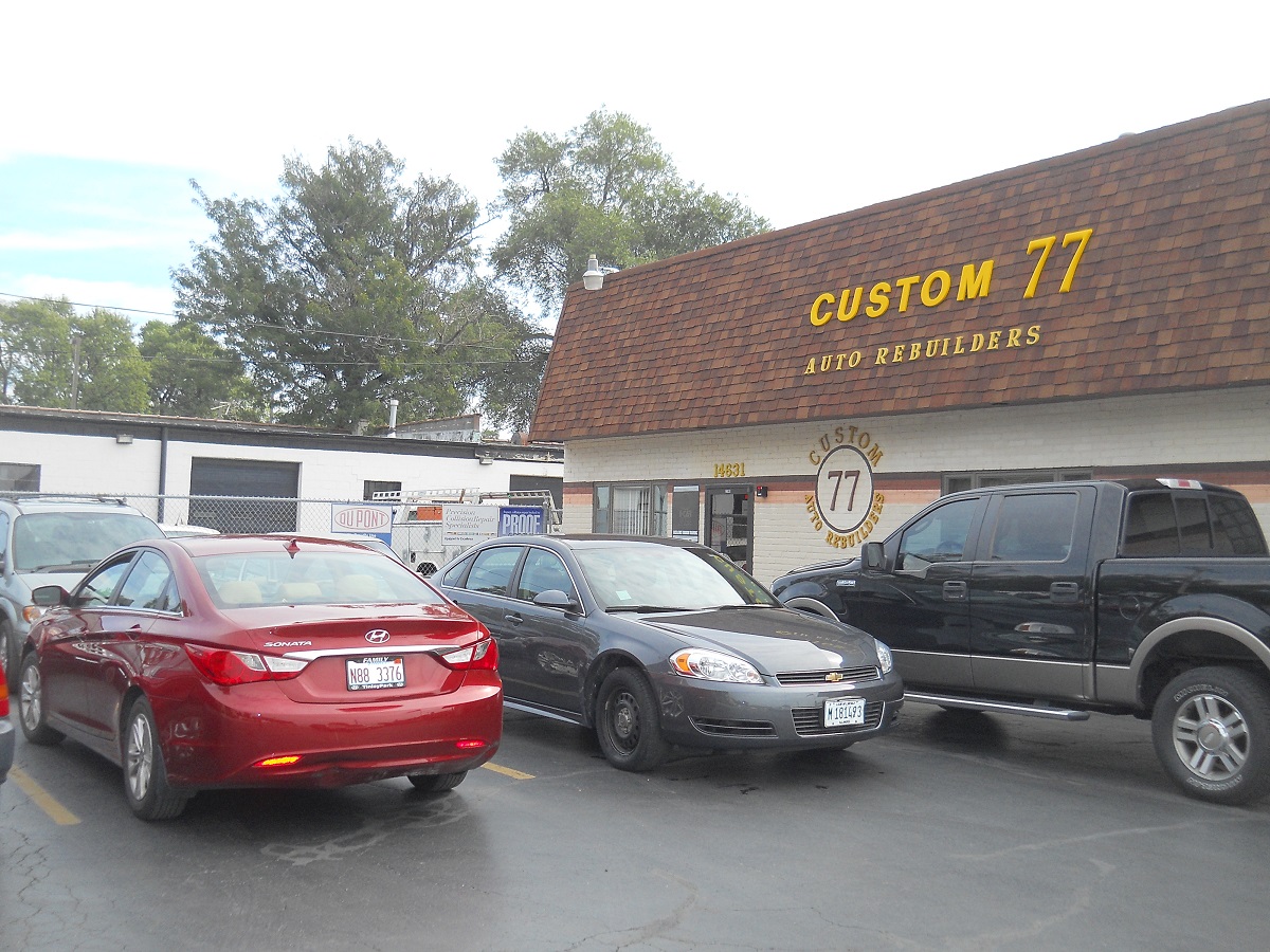CARSTAR Custom 77 Auto Rebuilders gallery 6