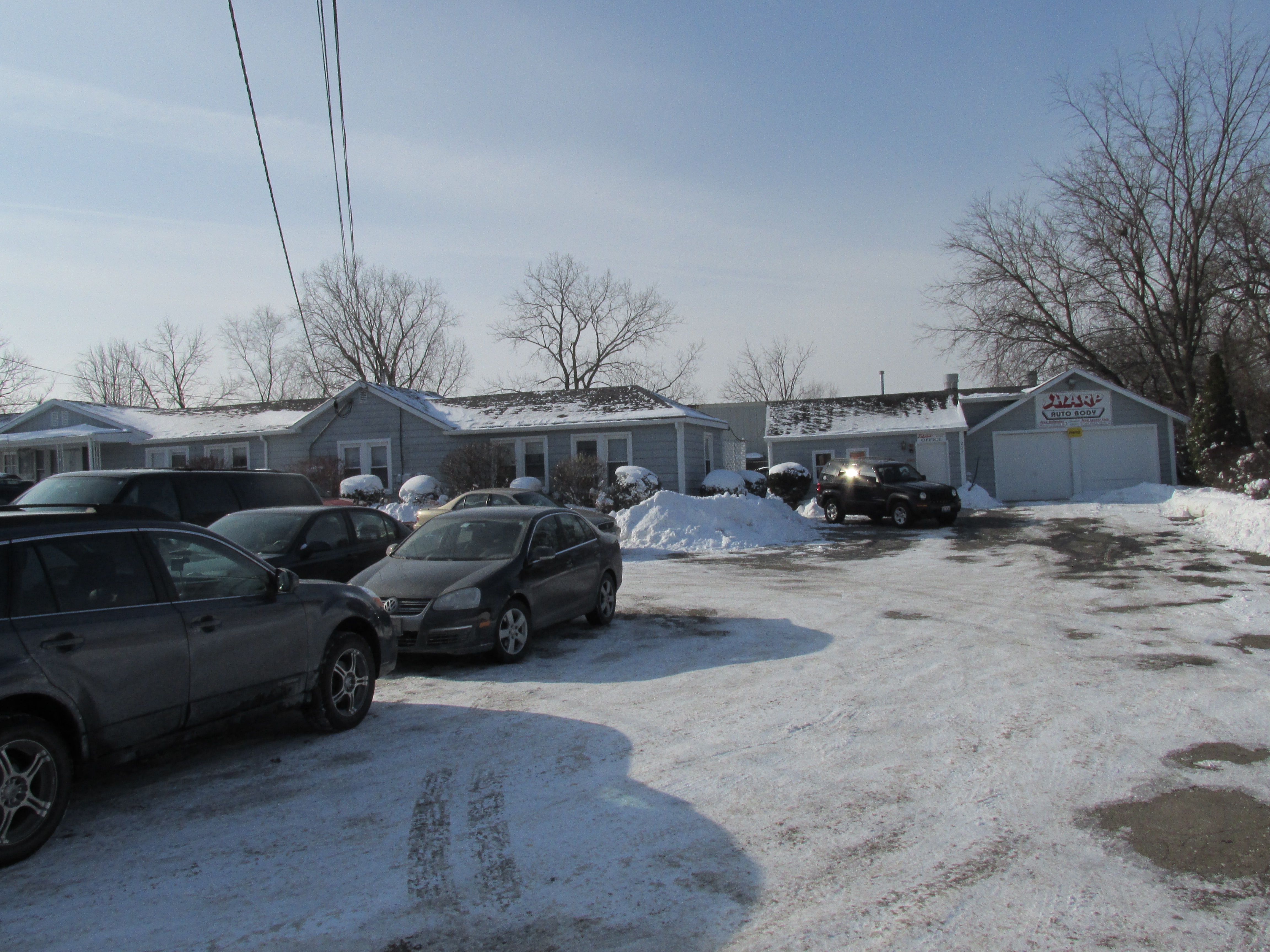 Sharp Auto Body gallery 1