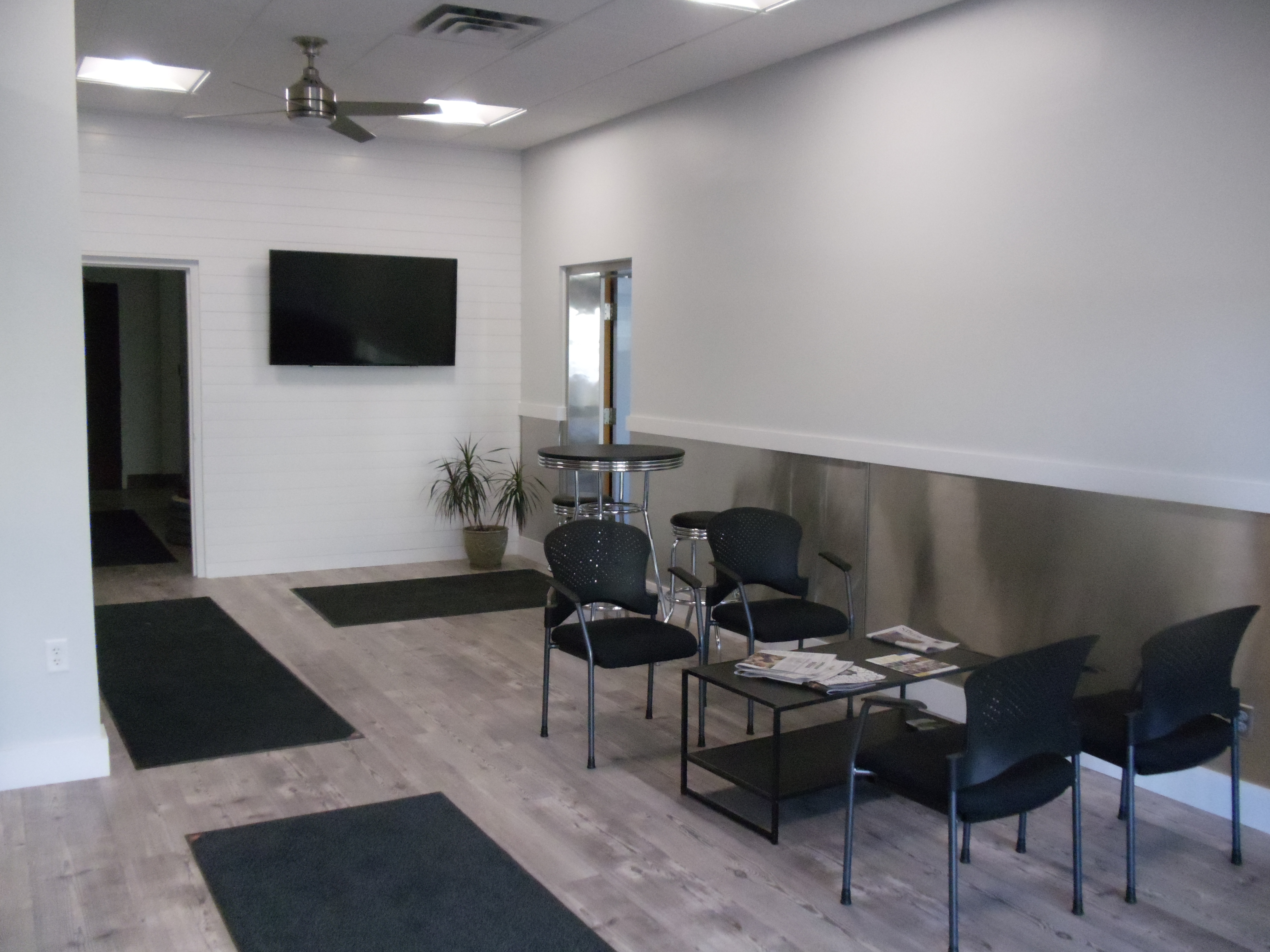 Hopkins Auto Body 1 gallery 2
