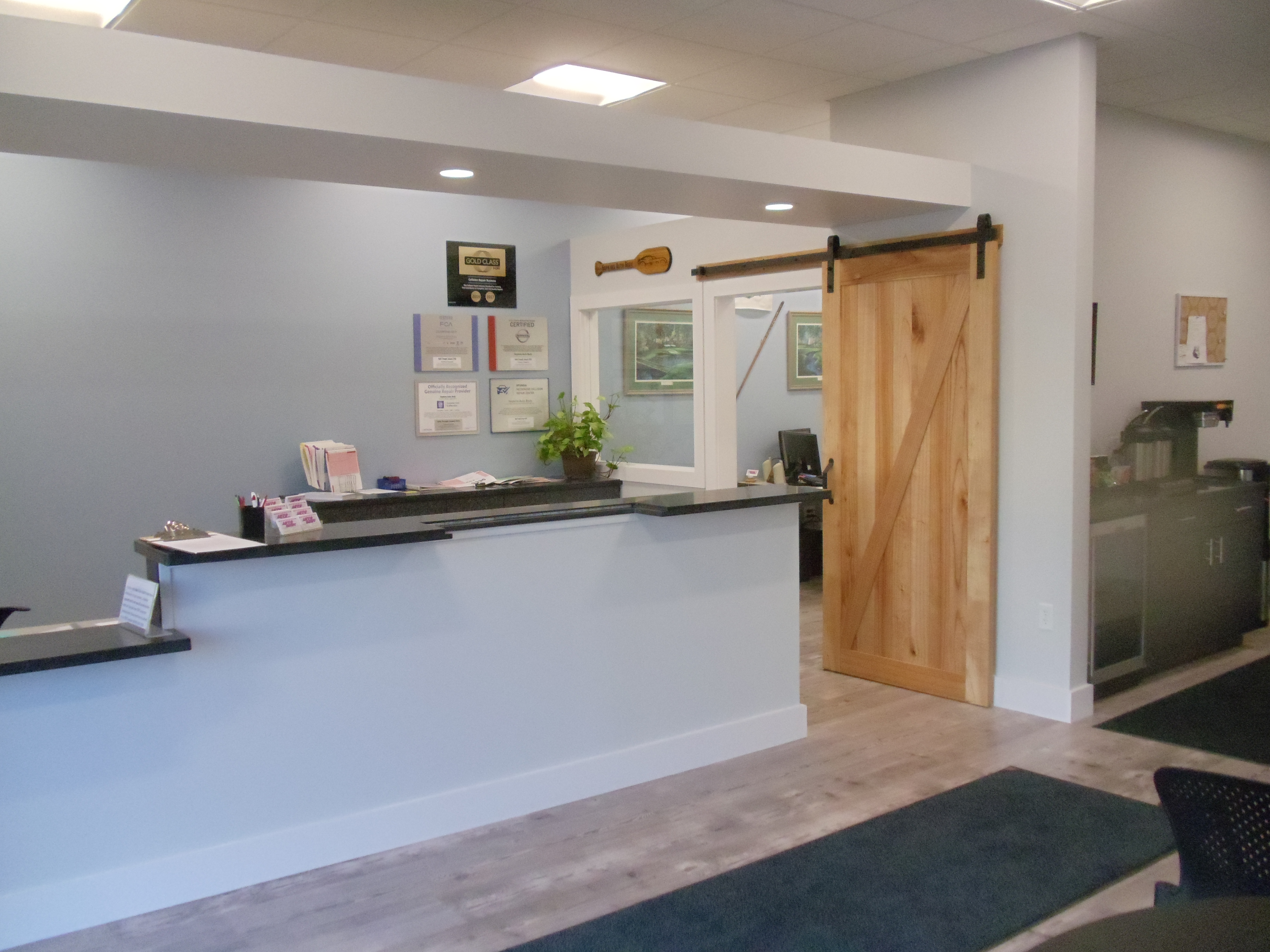Hopkins Auto Body 1 gallery 5