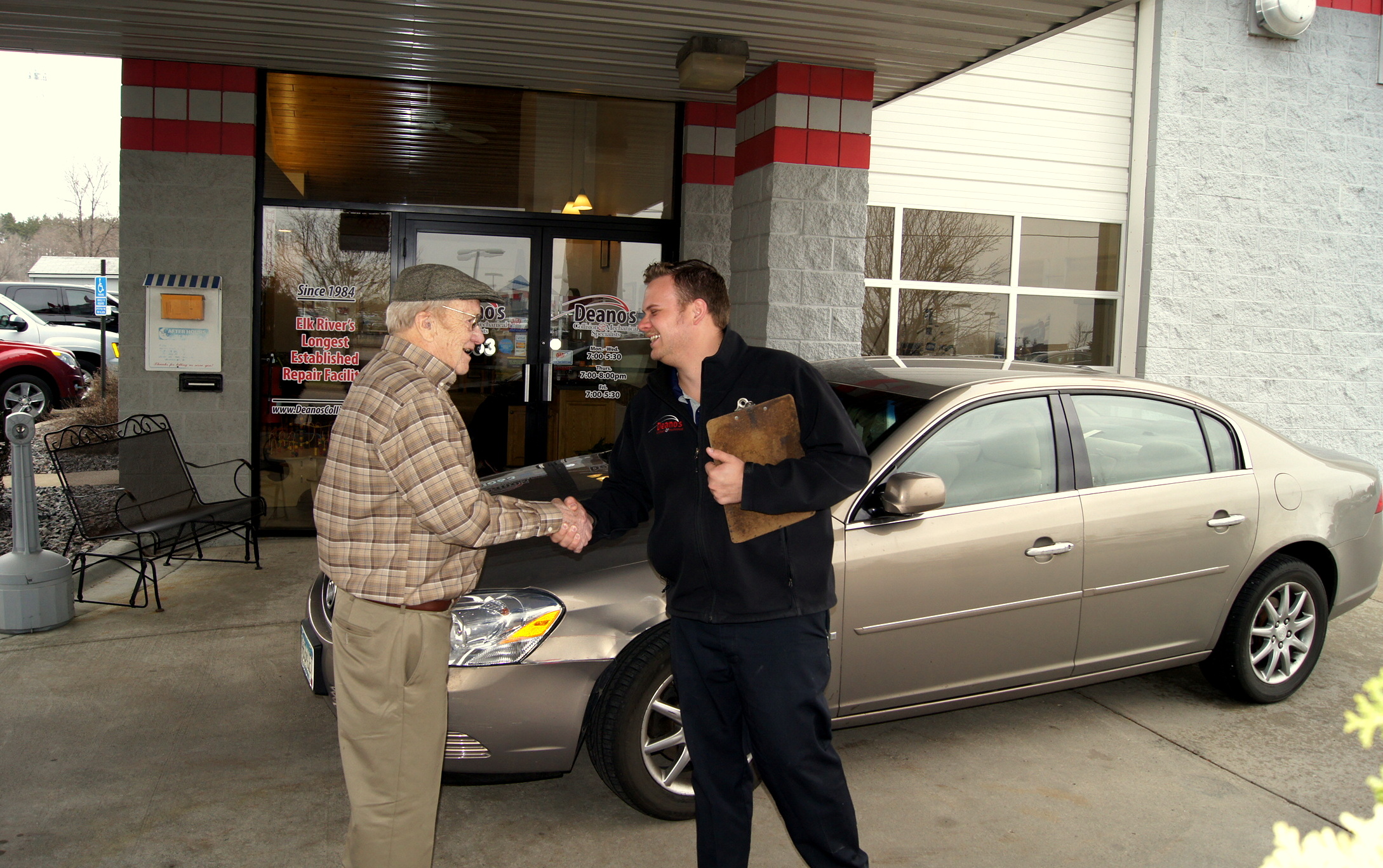 Deano's Collision & Mechanical Specialists gallery 6