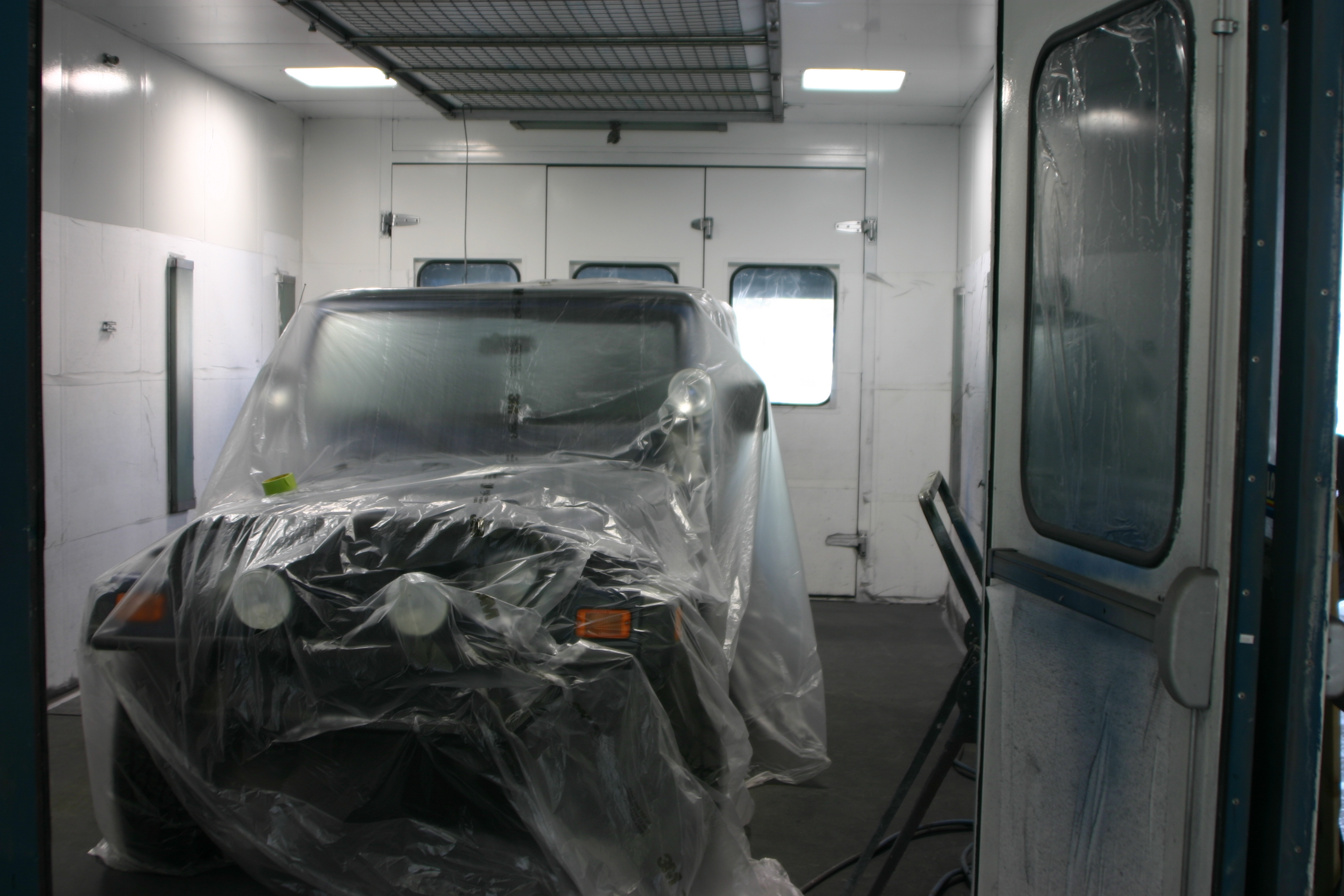 Bonfe's Collision Center gallery 5
