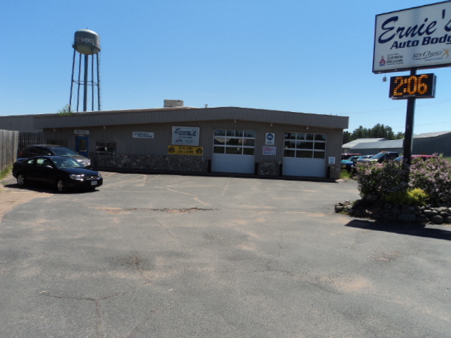 Ernie's Auto Body gallery 1