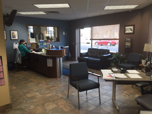 Trubilt Collision Center gallery 2