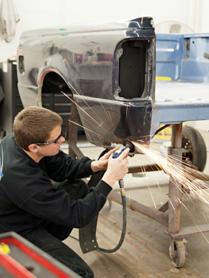 Trubilt Collision Center gallery 6