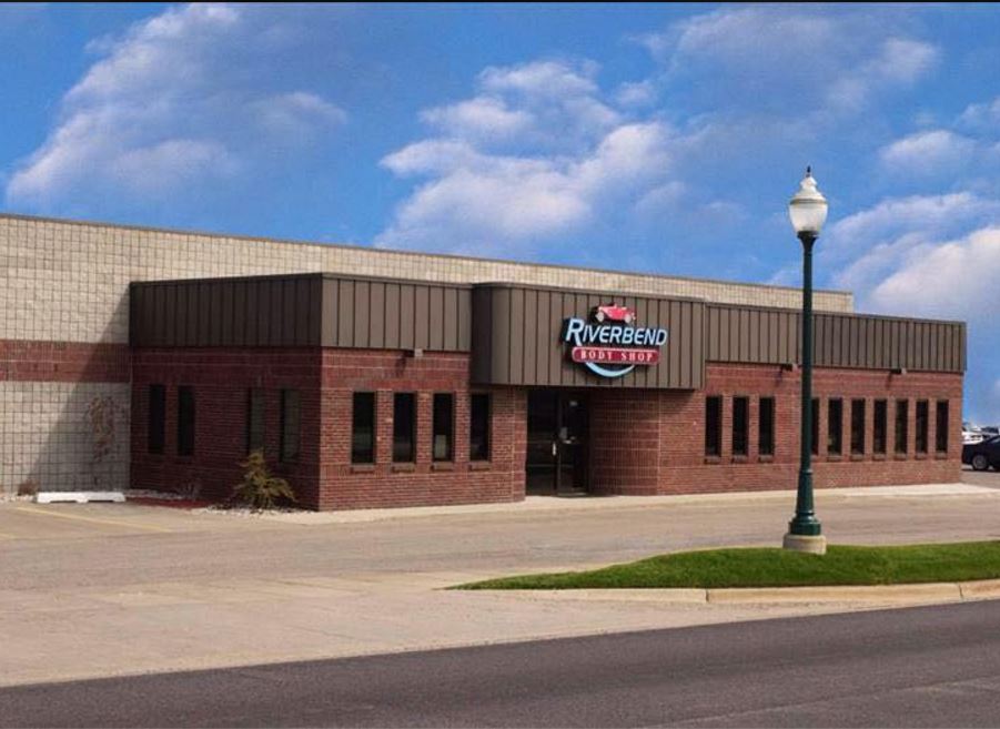 Riverbend Body Shop, Inc. gallery 1