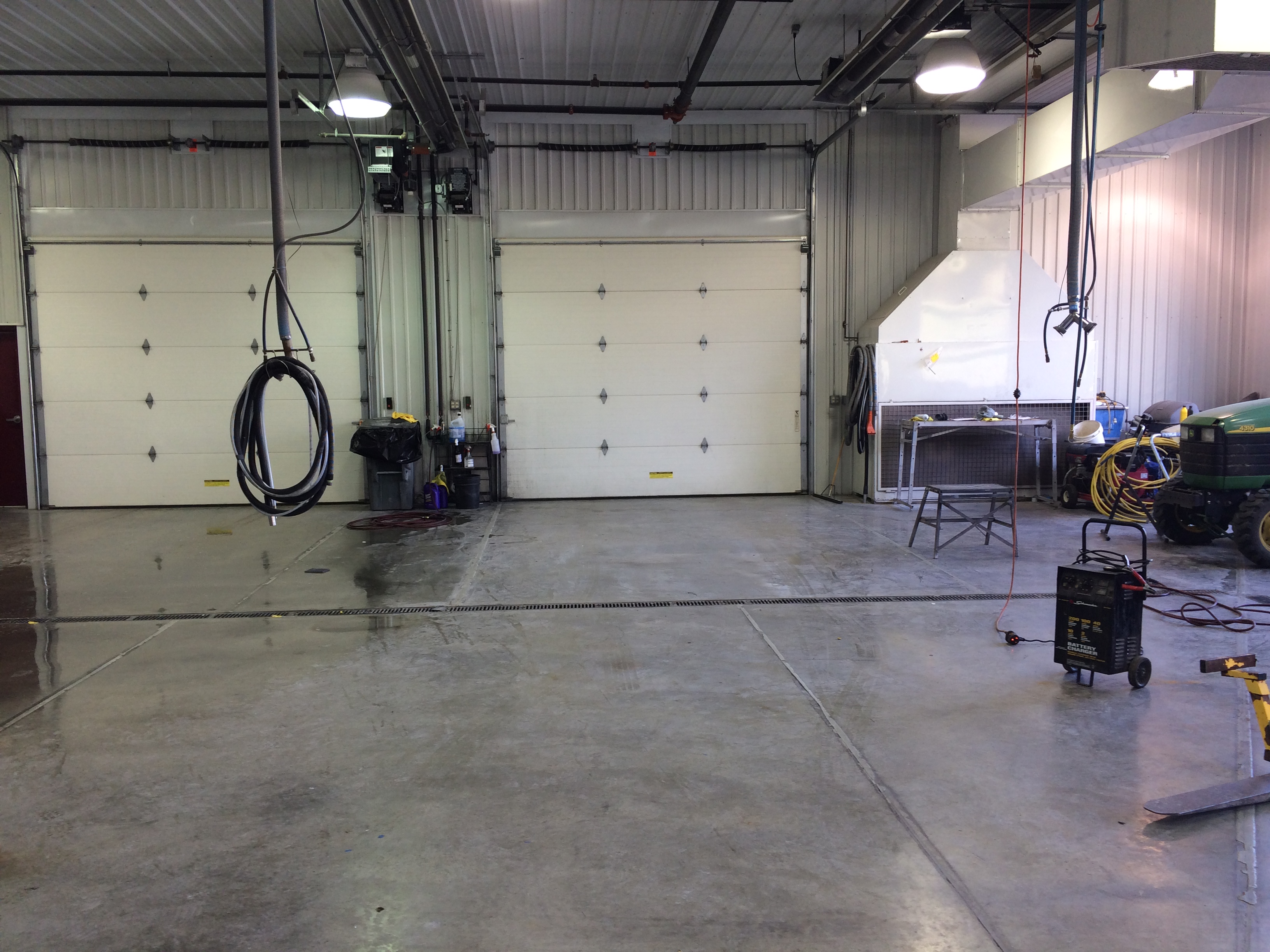 Martin's Body Shop Inc gallery 4