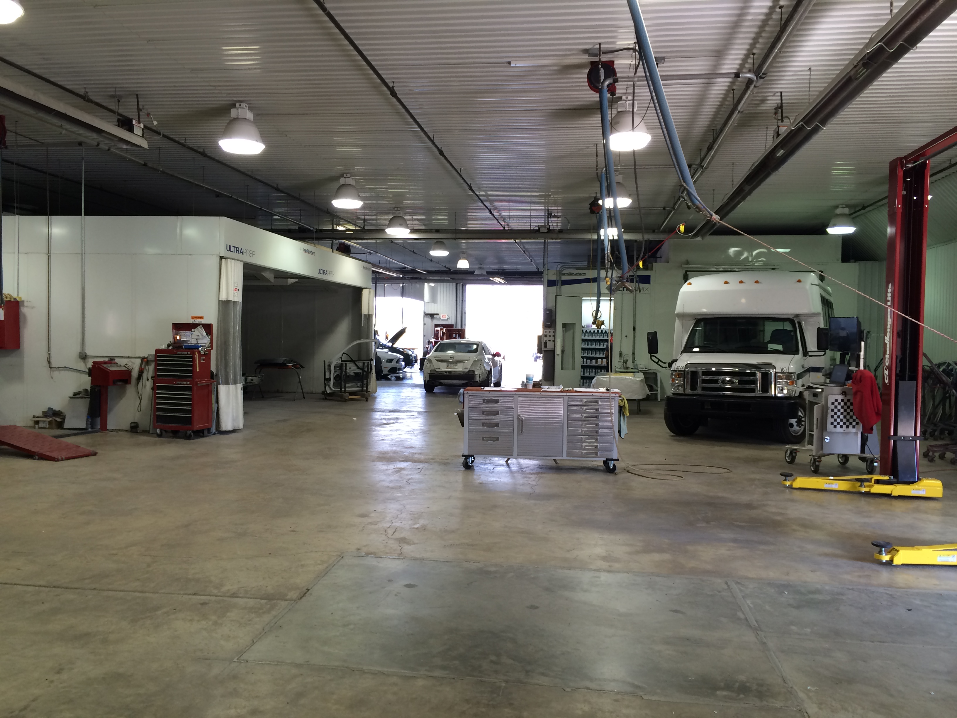 Martin's Body Shop Inc gallery 6