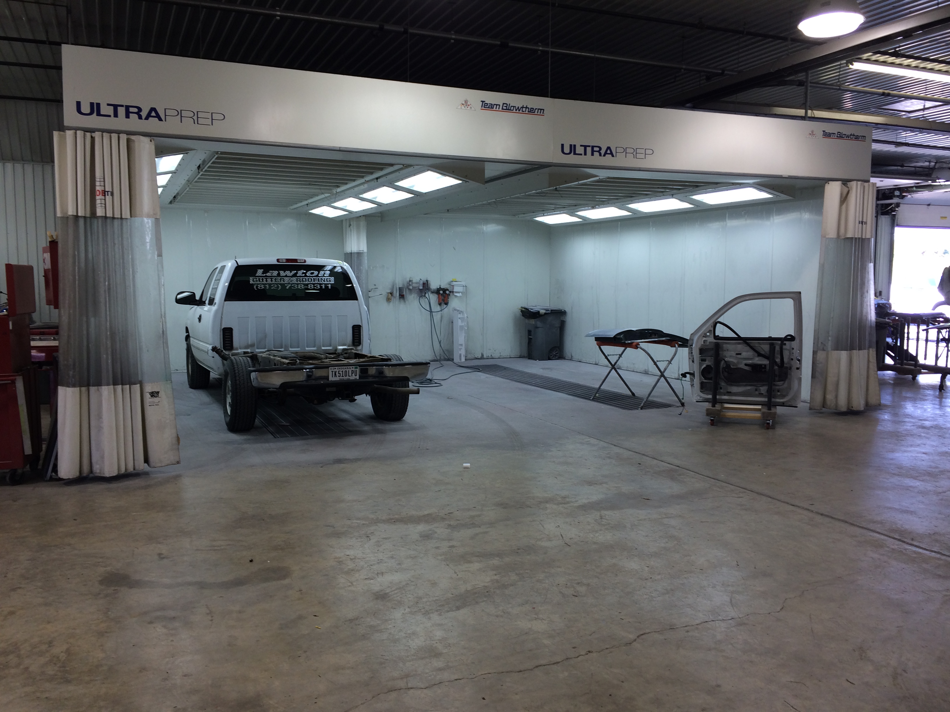 Martin's Body Shop Inc gallery 7