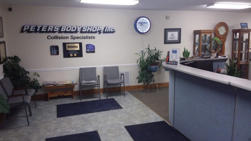 Peters Body Shop, Inc. gallery 2