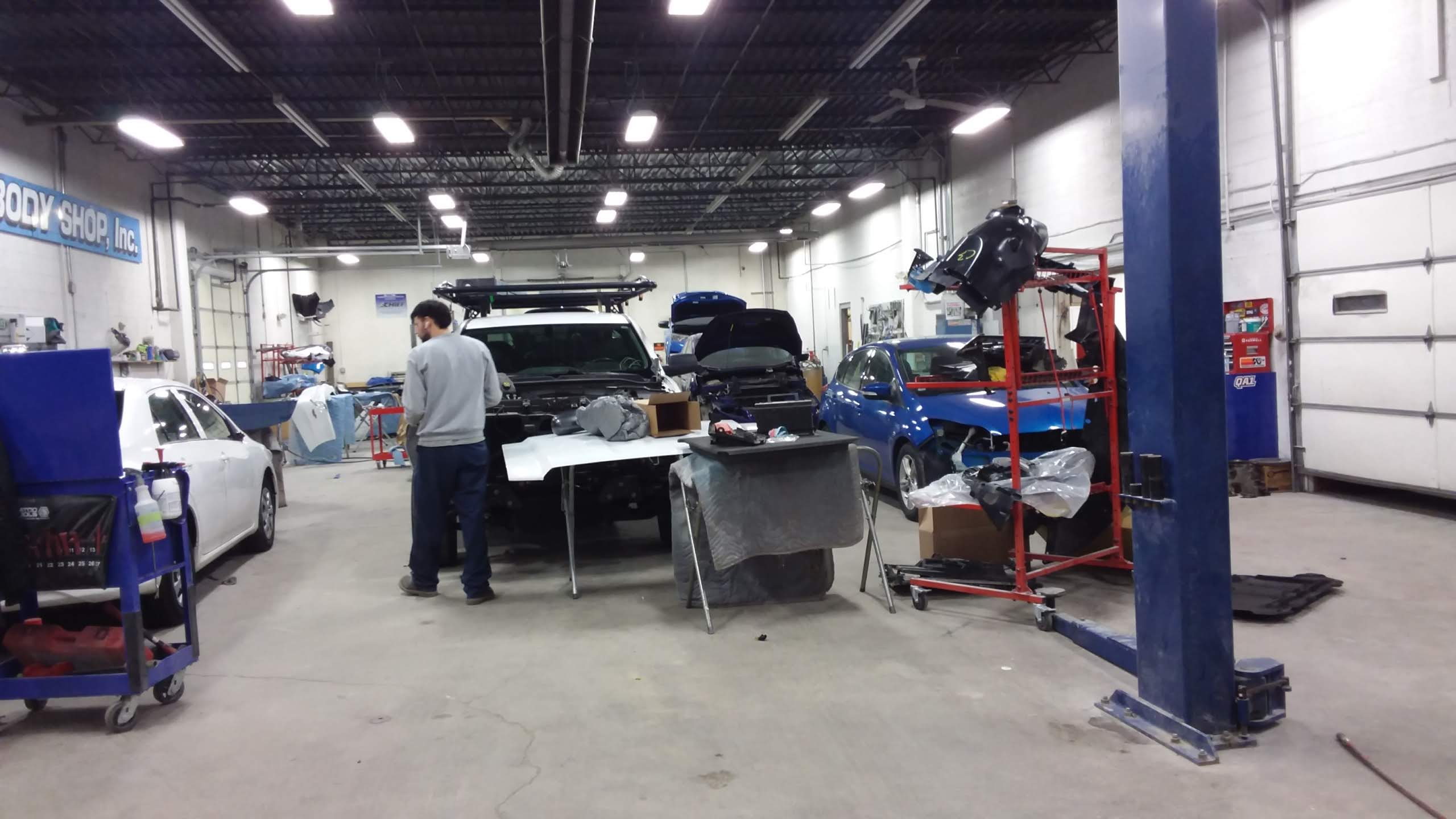 Peters Body Shop, Inc. gallery 3
