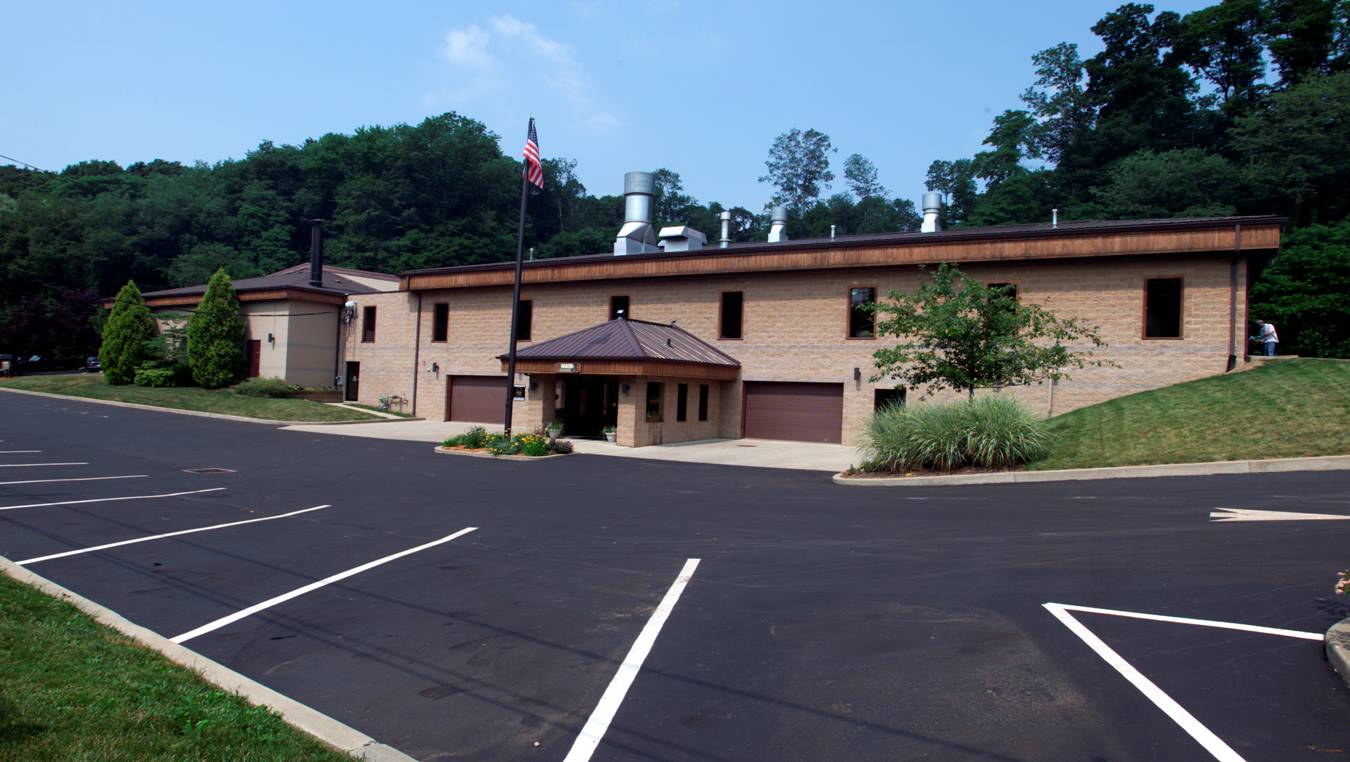 Baker's Collision Repair Specialists gallery 1
