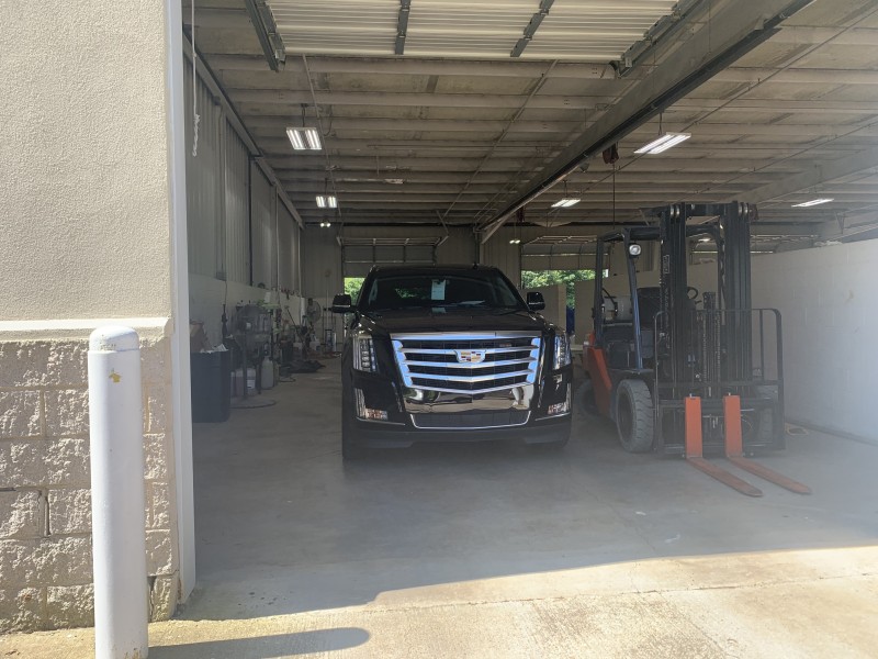 Barnett's Body Shop - Flowood gallery 4