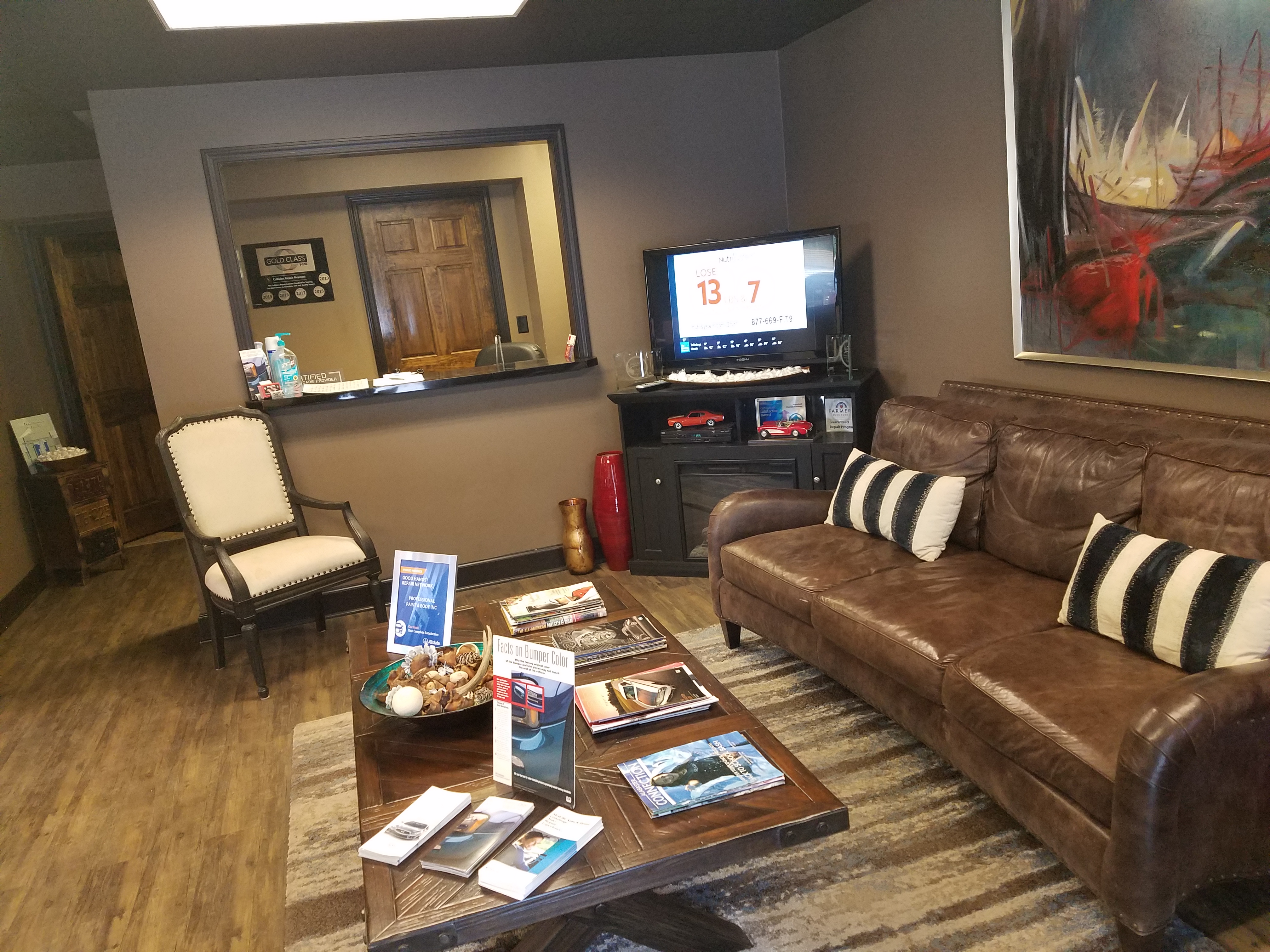 Professional Paint & Body Inc gallery 2