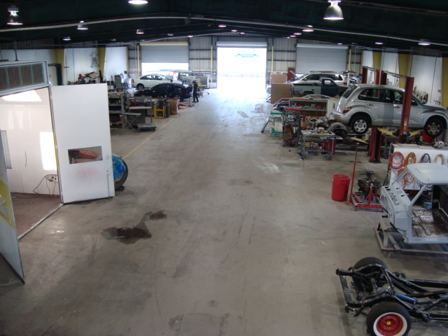 Day's Collision Painting & Repair Inc. gallery 3
