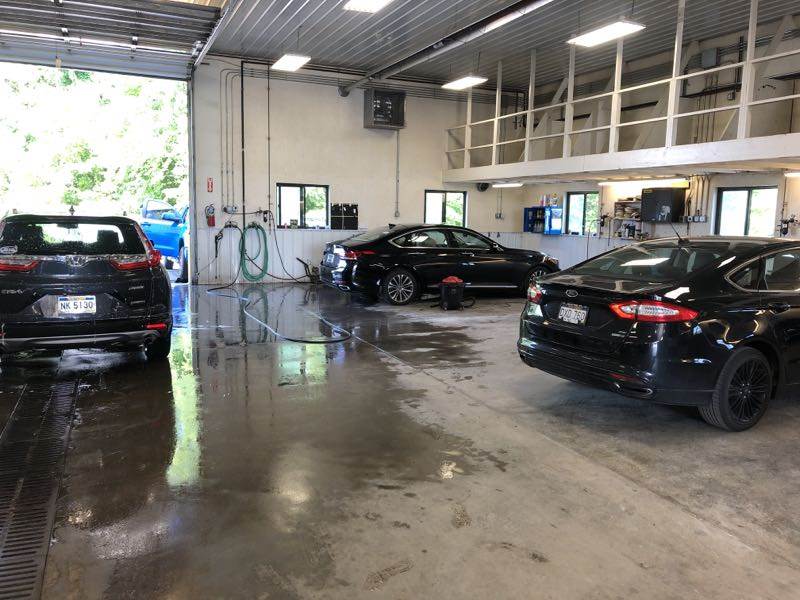 Center Service Auto Body gallery 4