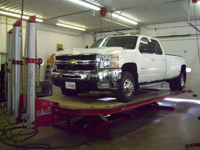 Taylor's Auto Body Shop Inc. gallery 6