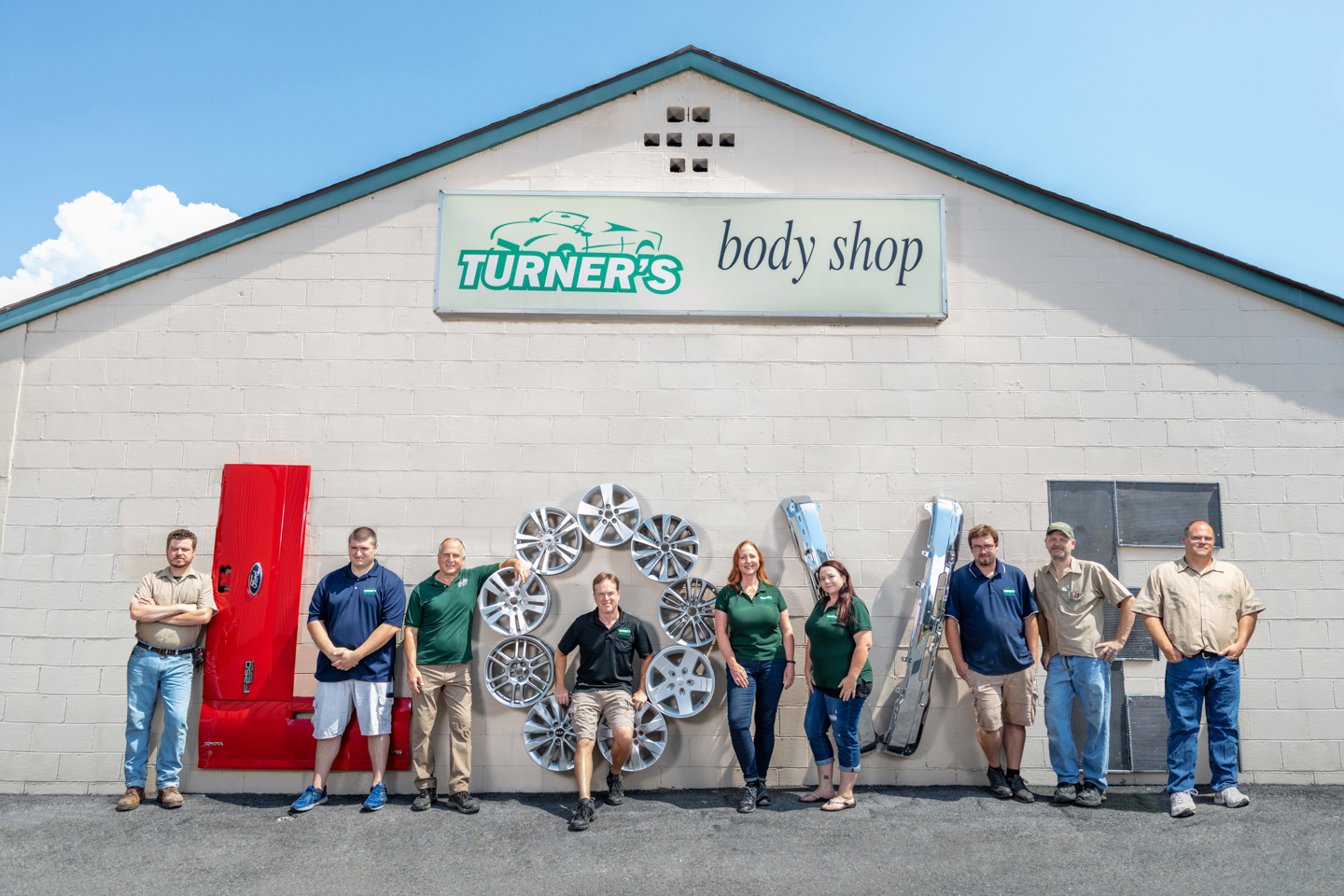 Turner's Body Shop Inc gallery 5