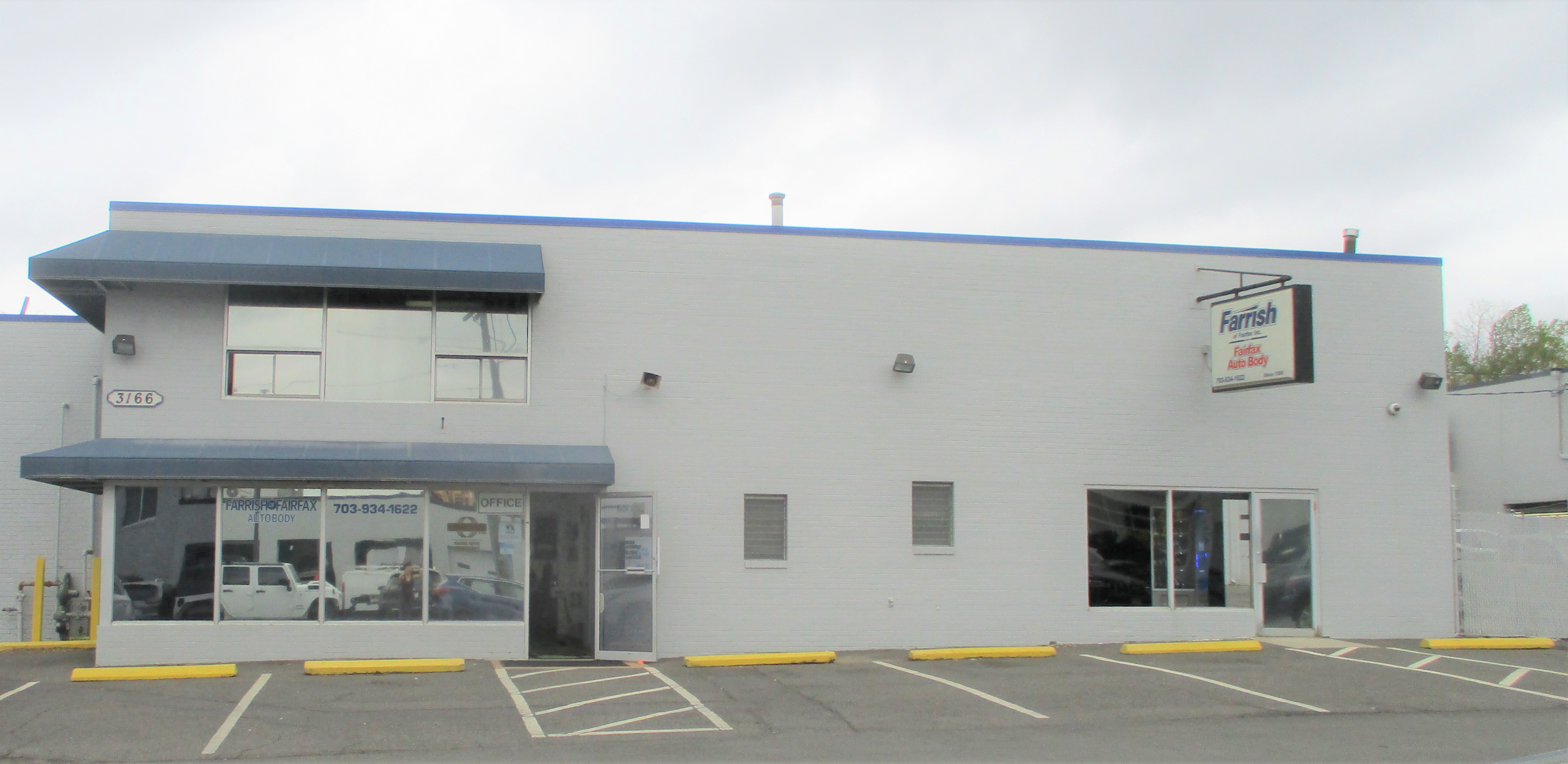 Farrish Fairfax Auto Body gallery 1