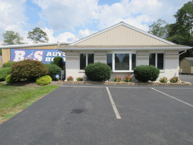 B & S Auto Body Inc gallery 1