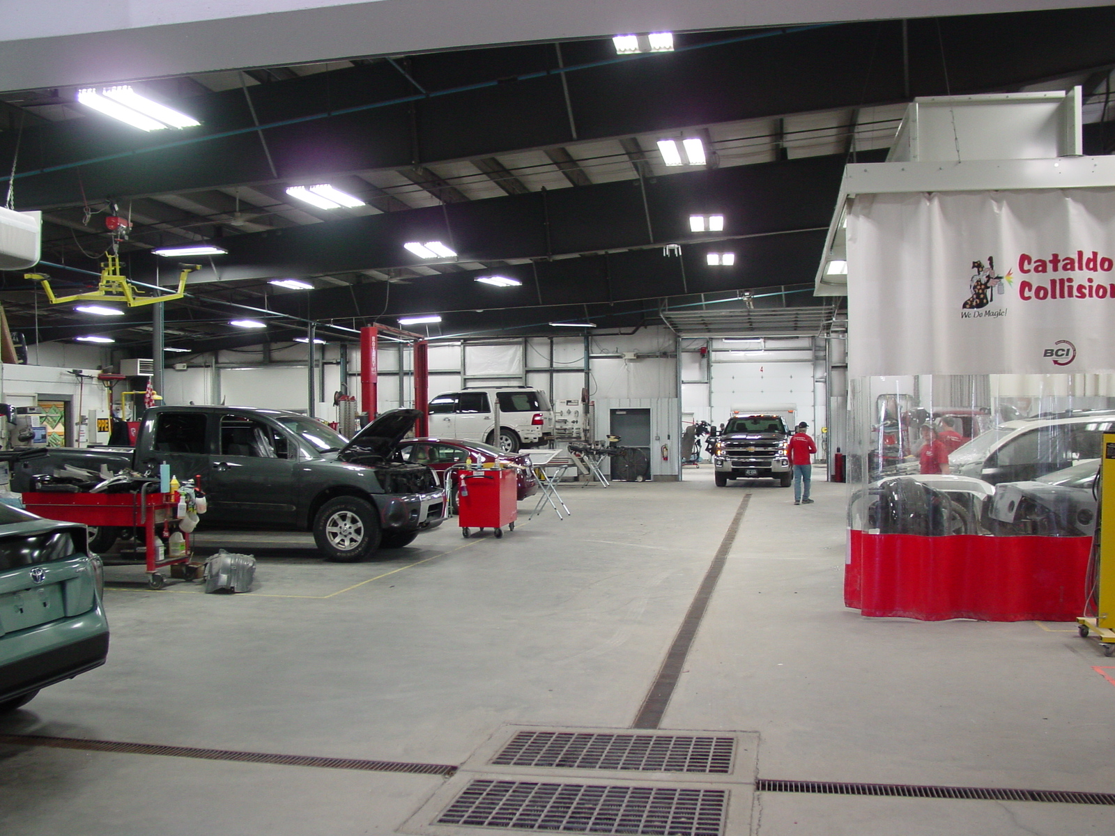 Cataldo's Collision Inc. gallery 3