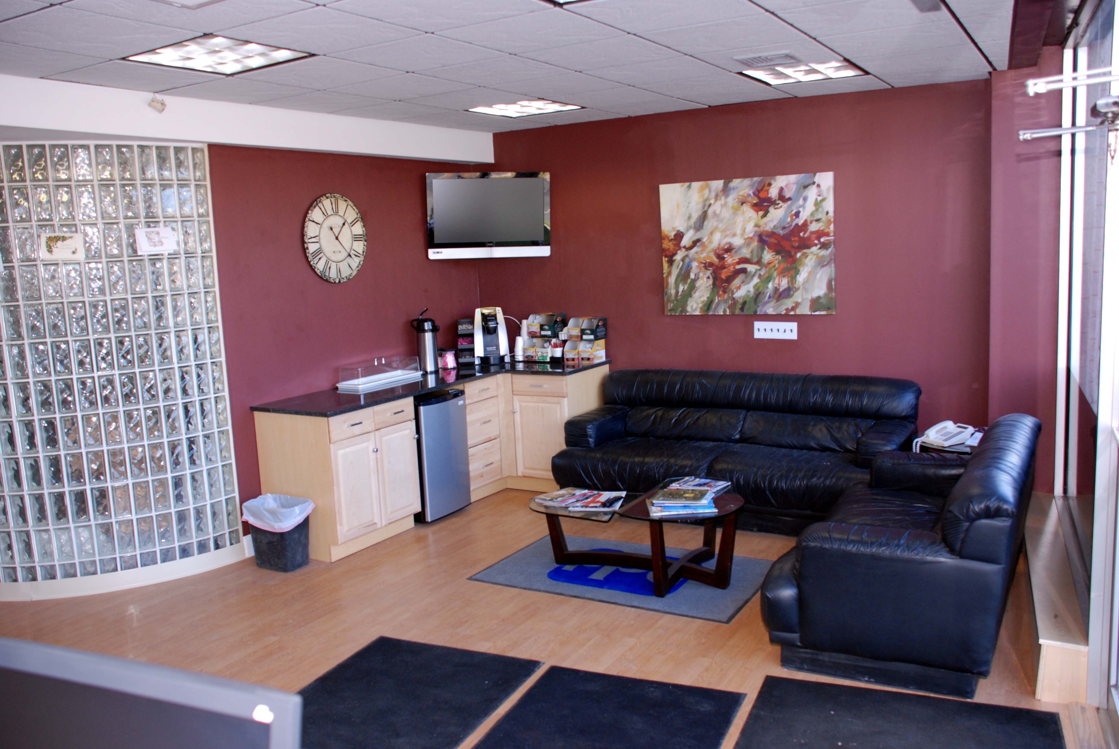 Bi-County Auto Body gallery 2