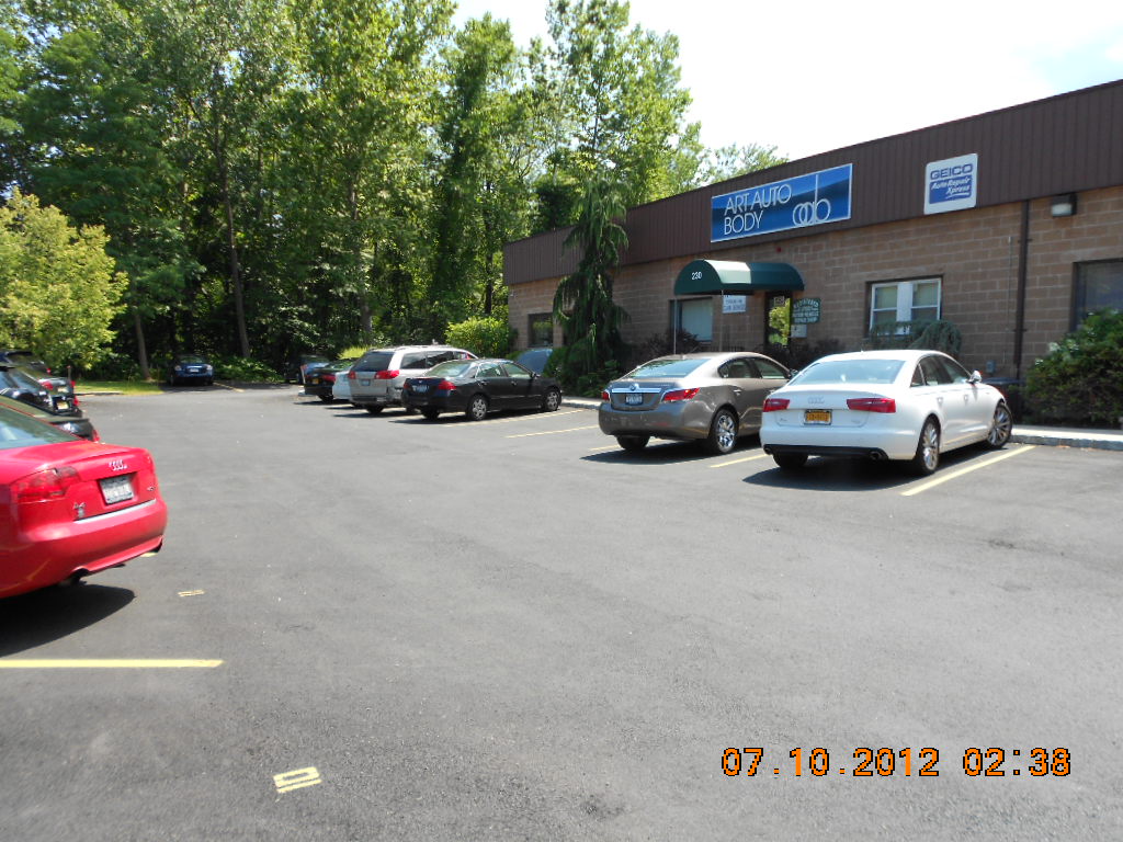 Art Auto Body gallery 3