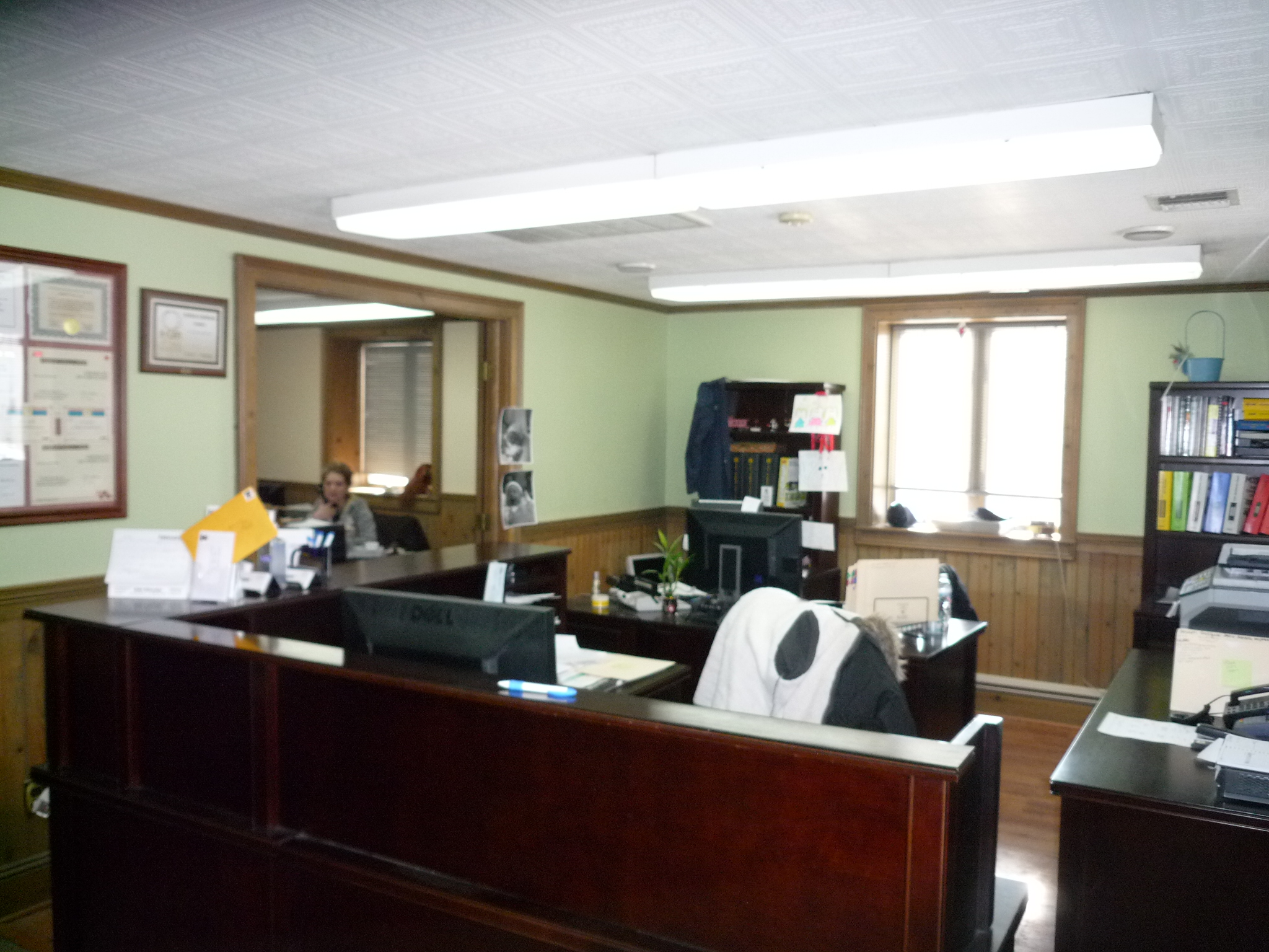 V & F Auto Body gallery 2