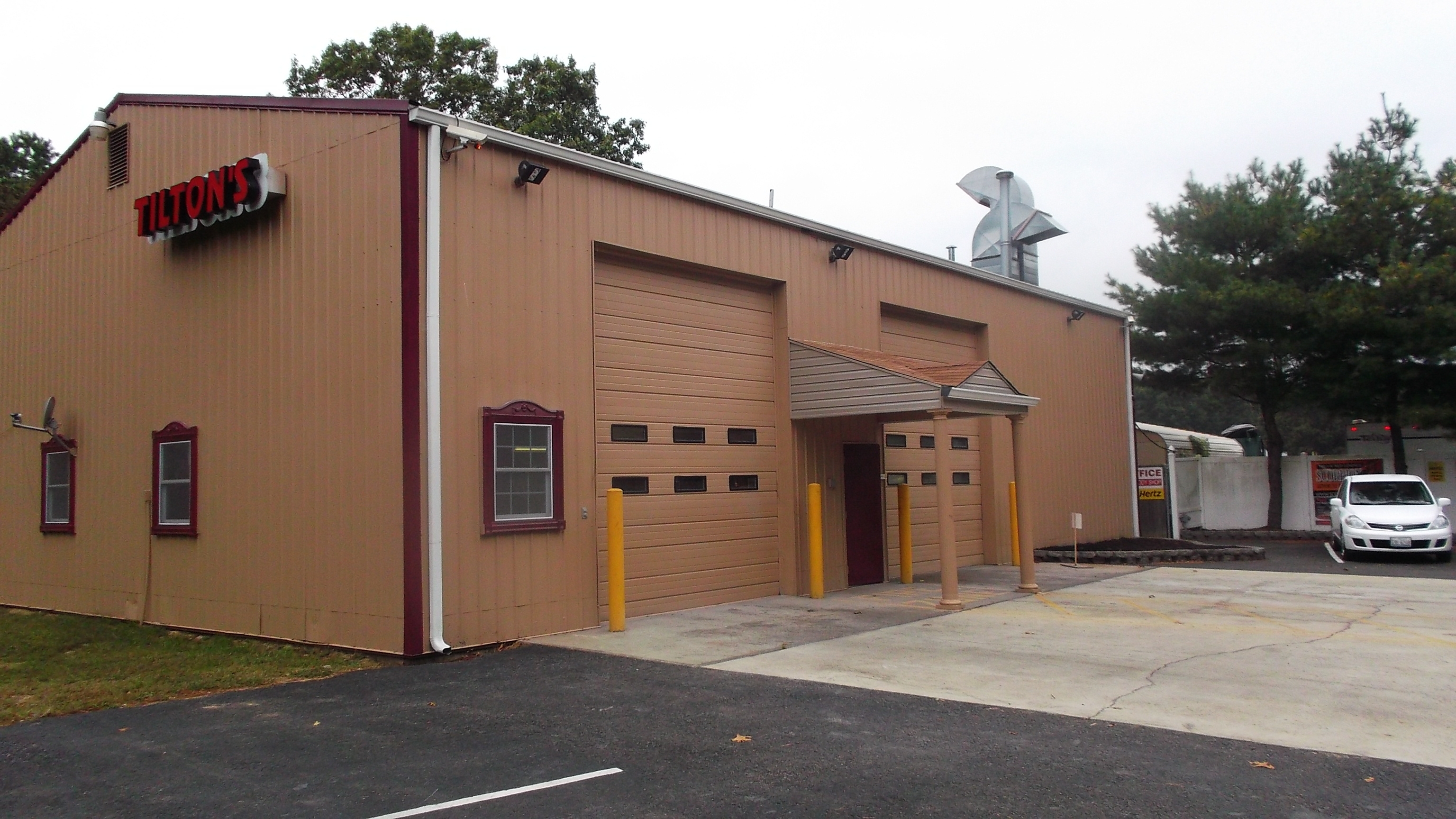 Tilton Body Works - Jackson gallery 1