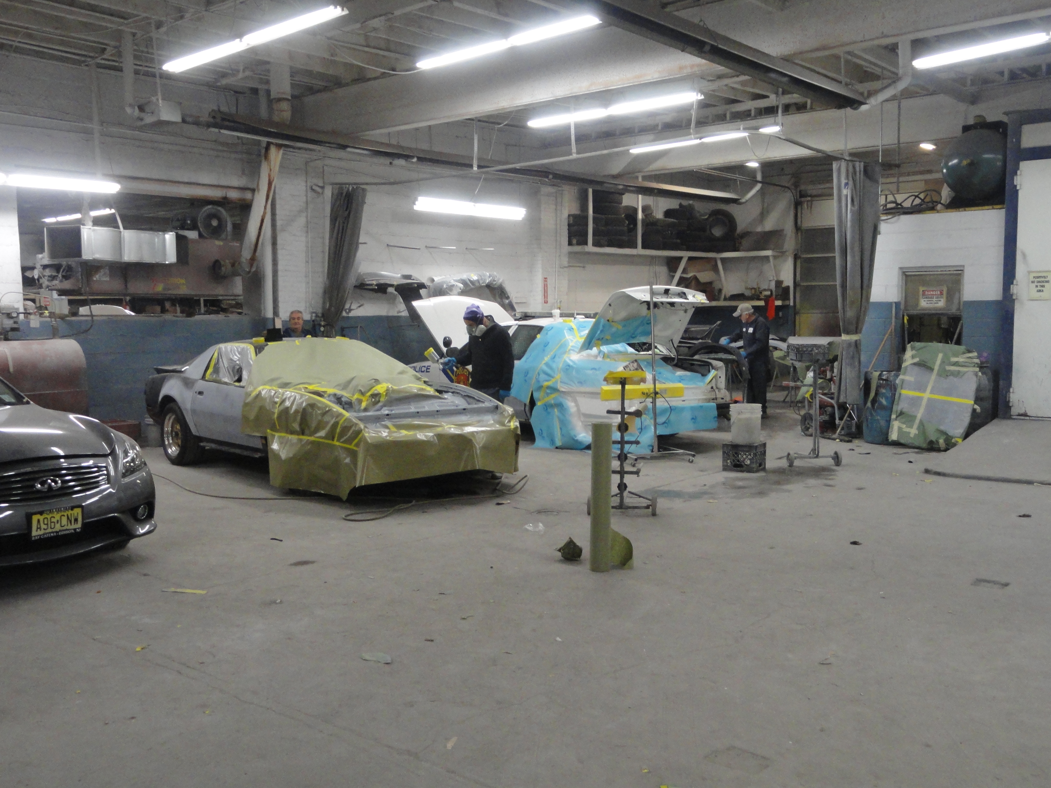 Lusamer Auto Body Corp gallery 3