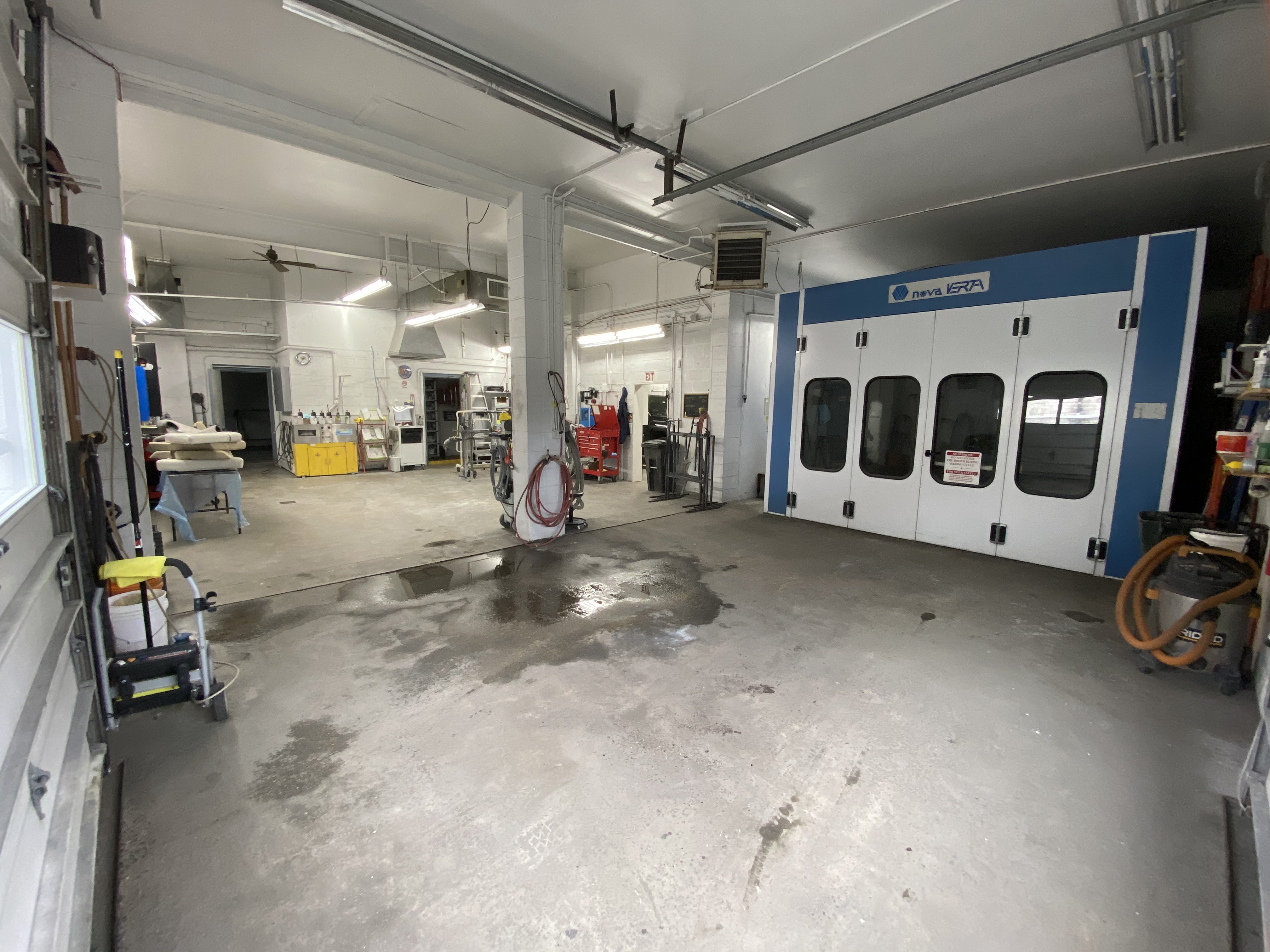 Towne Body Shop Inc gallery 4