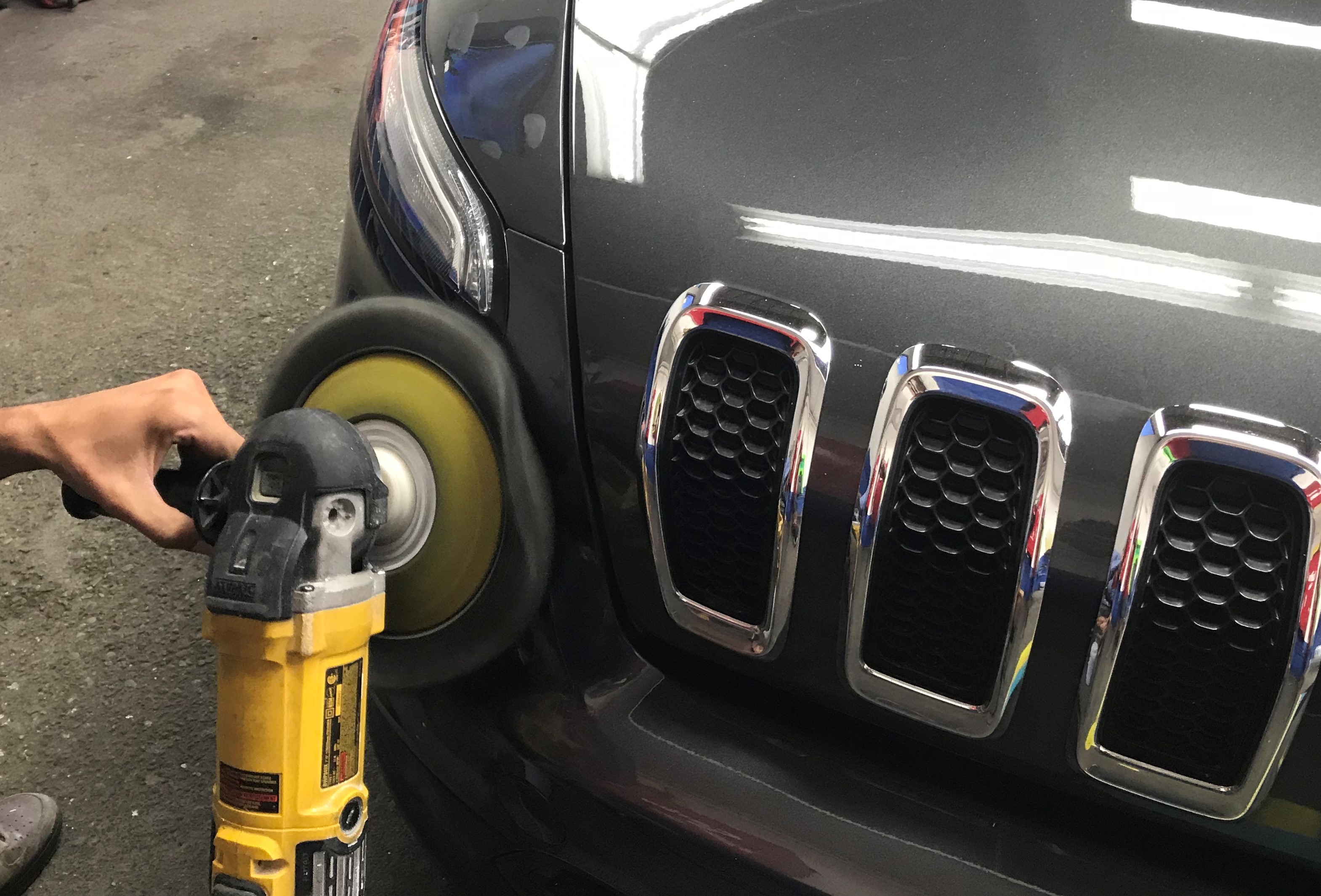 Rego's Auto Body gallery 4