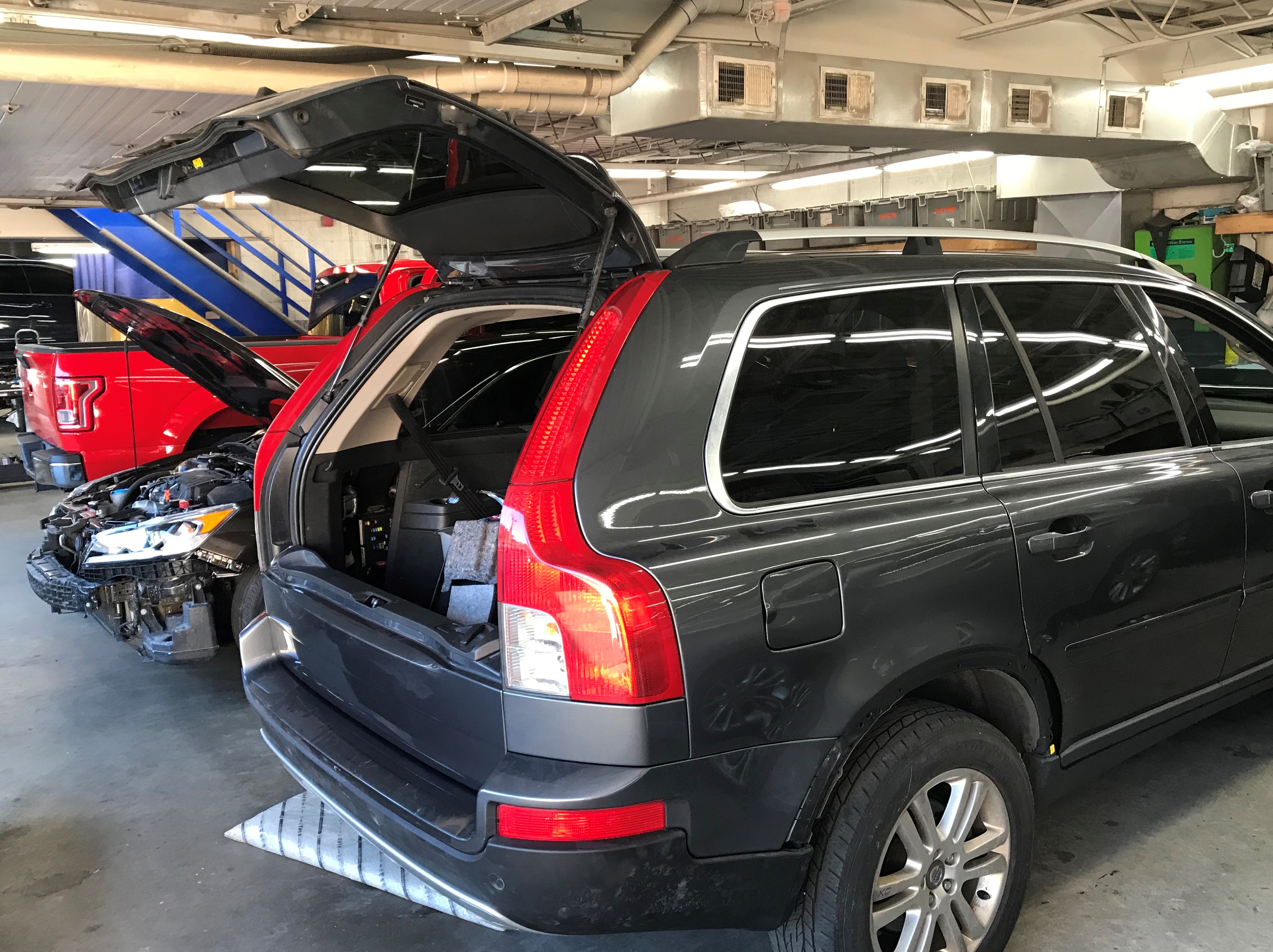 Rego's Auto Body gallery 6