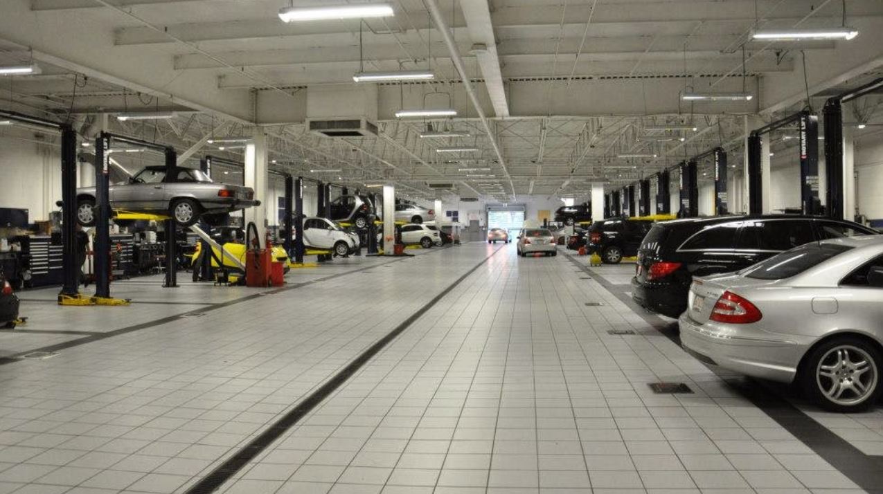 Herb Chambers Collision Center - Holliston gallery 5