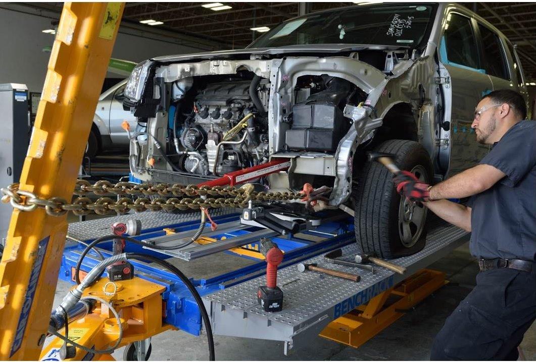 Rick's Auto Body gallery 5