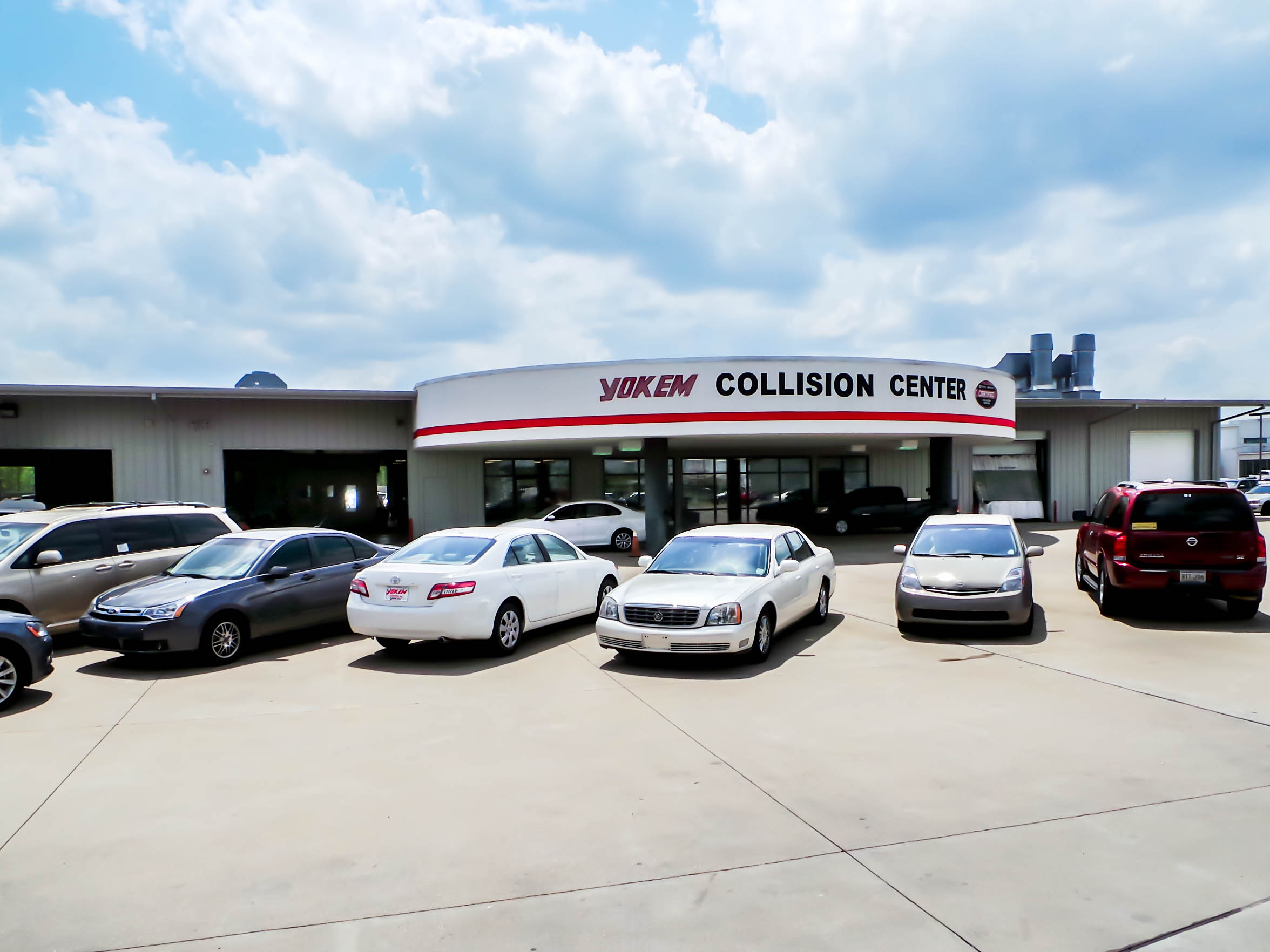 Yokem Toyota Collision Center gallery 1