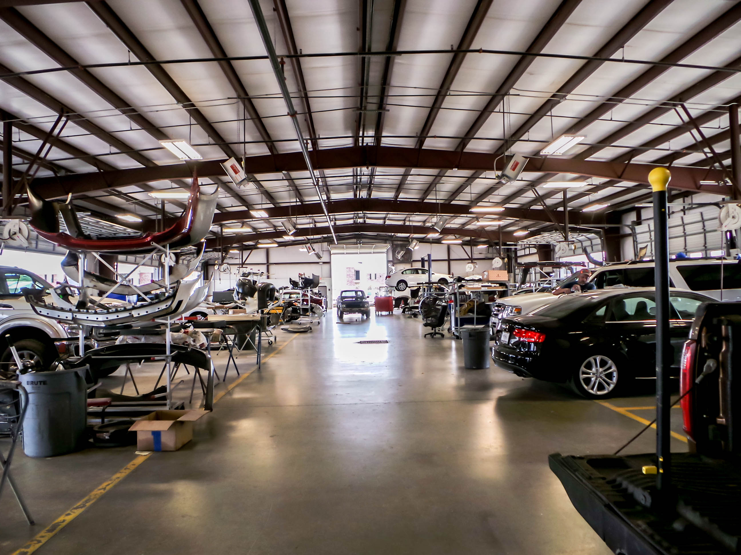 Yokem Toyota Collision Center gallery 3