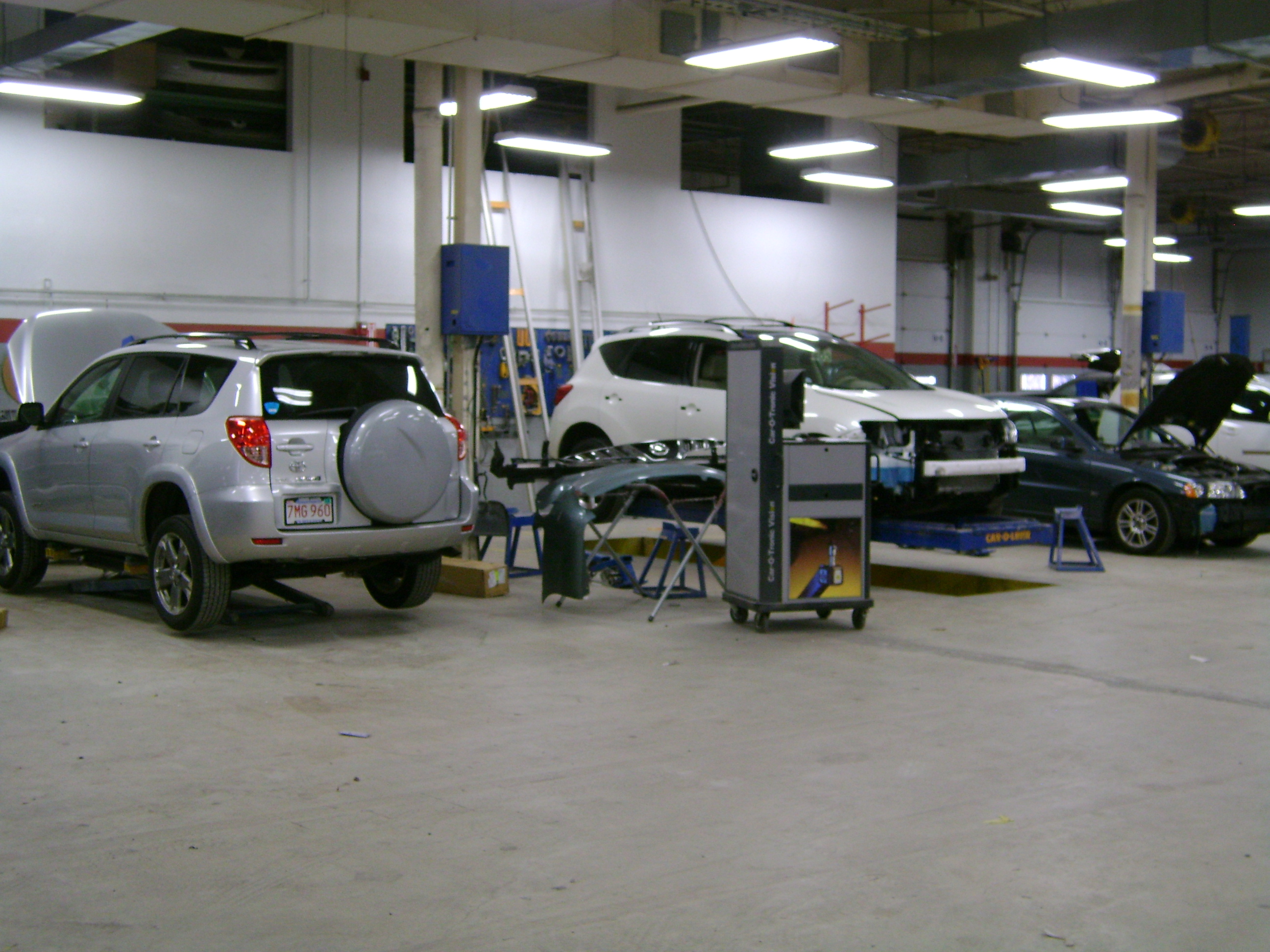 Woburn Foreign Auto Body gallery 7
